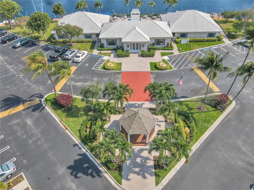 Cypress Club - Residential