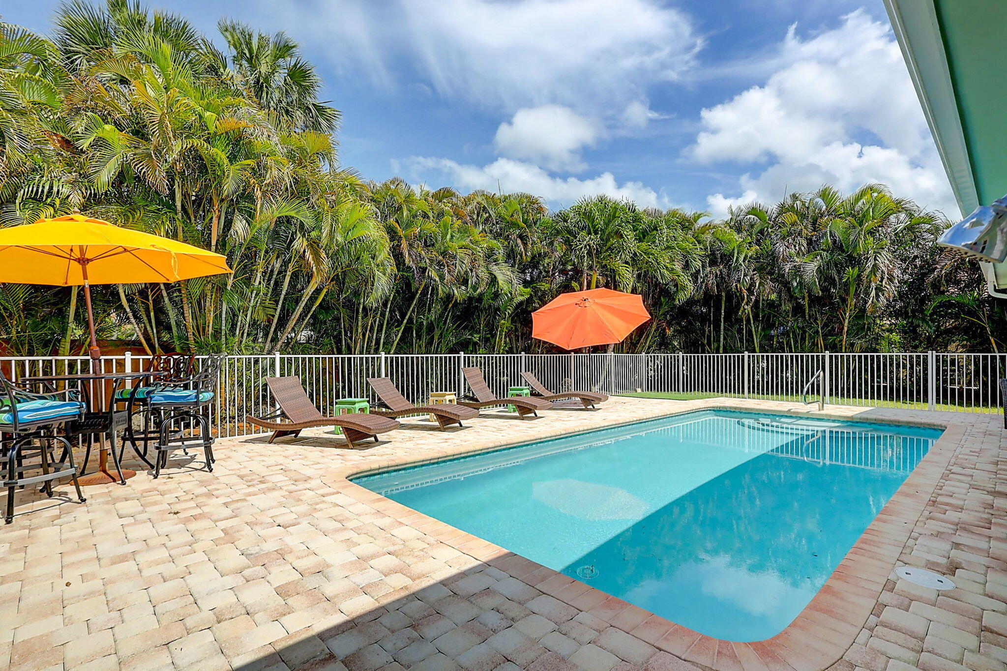 YACHT & COUNTRY CLUB OF STUART - Residential Lease