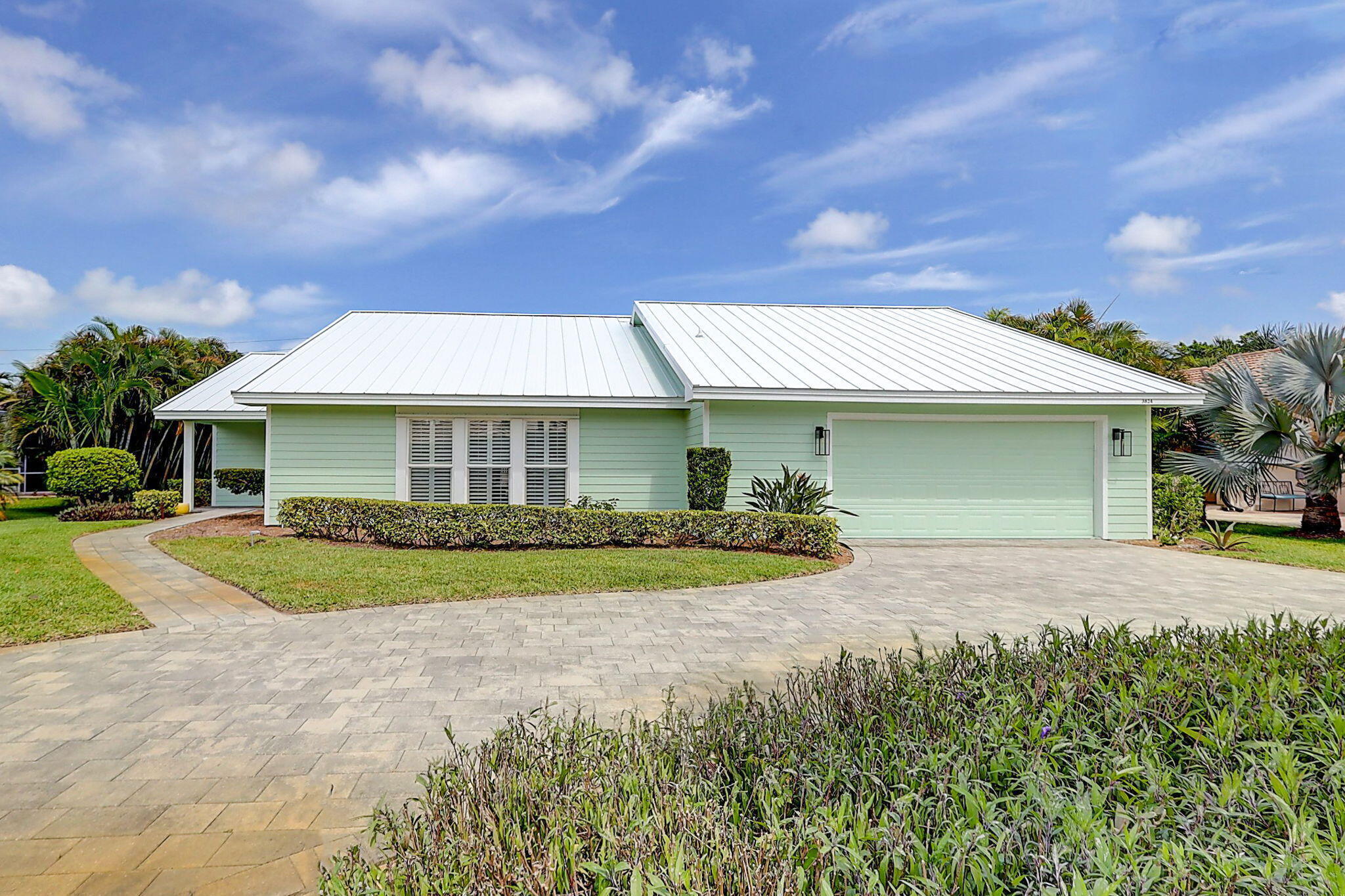 YACHT & COUNTRY CLUB OF STUART - Residential Lease