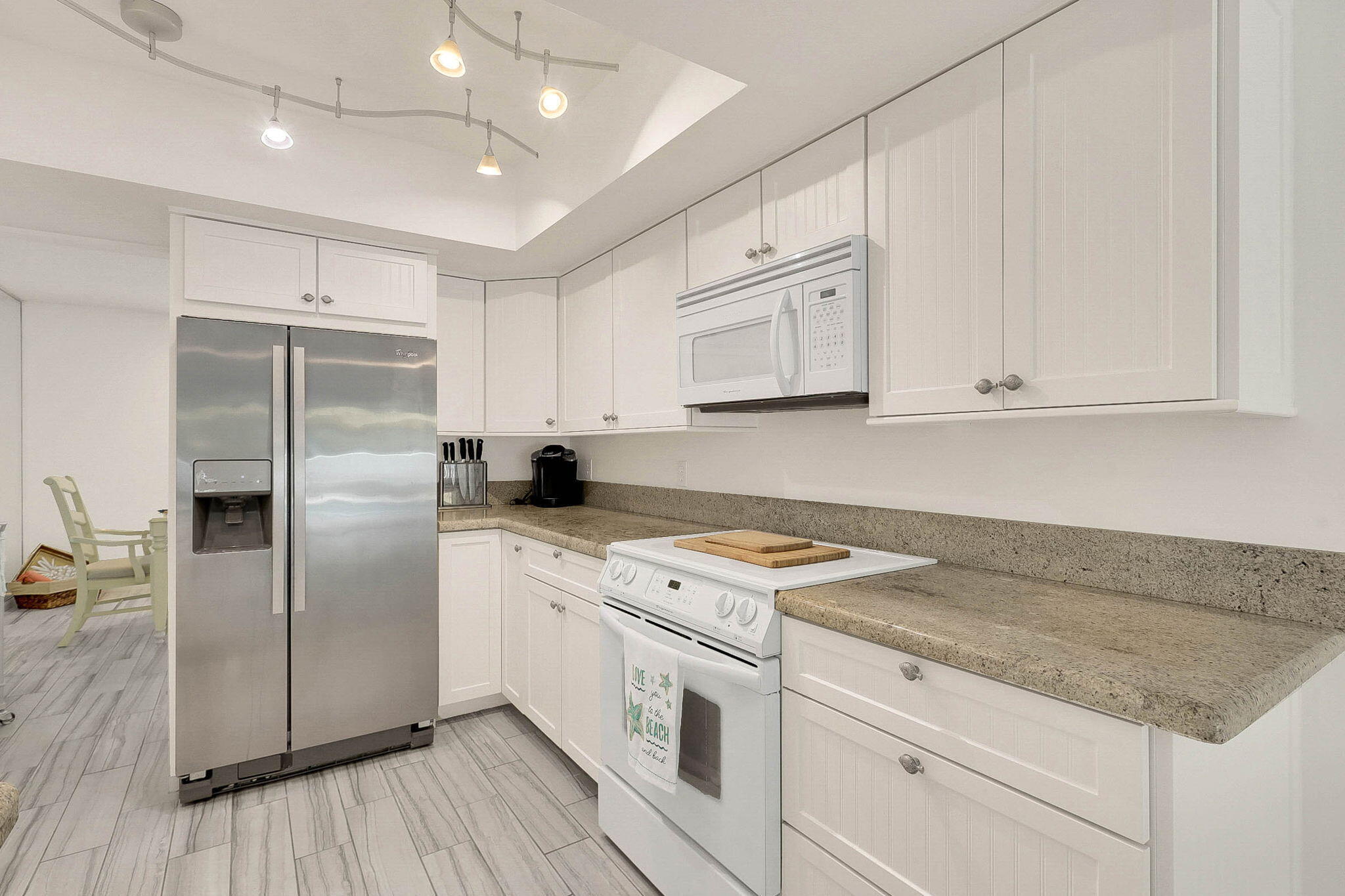 YACHT & COUNTRY CLUB OF STUART - Residential Lease