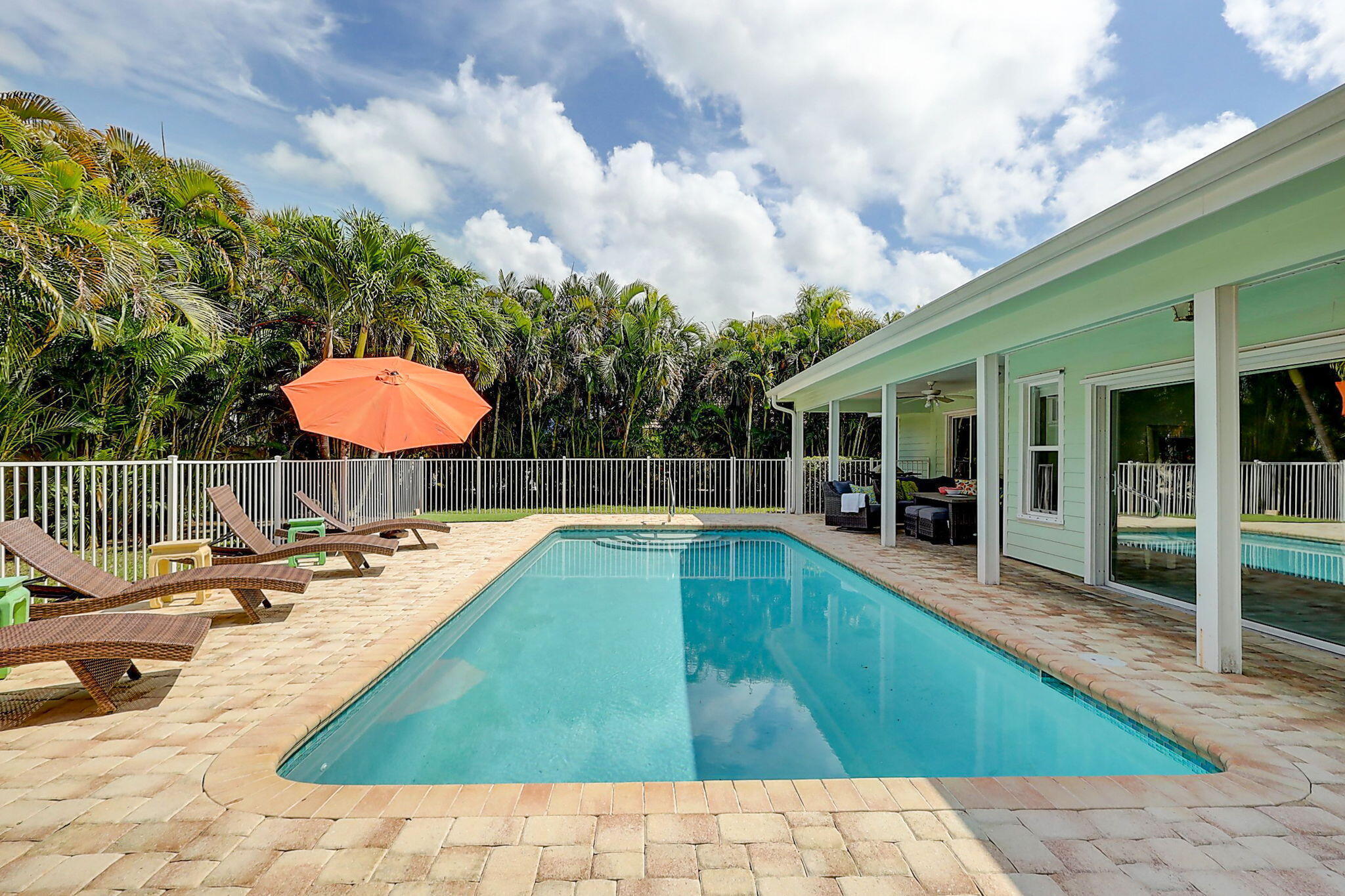 YACHT & COUNTRY CLUB OF STUART - Residential Lease