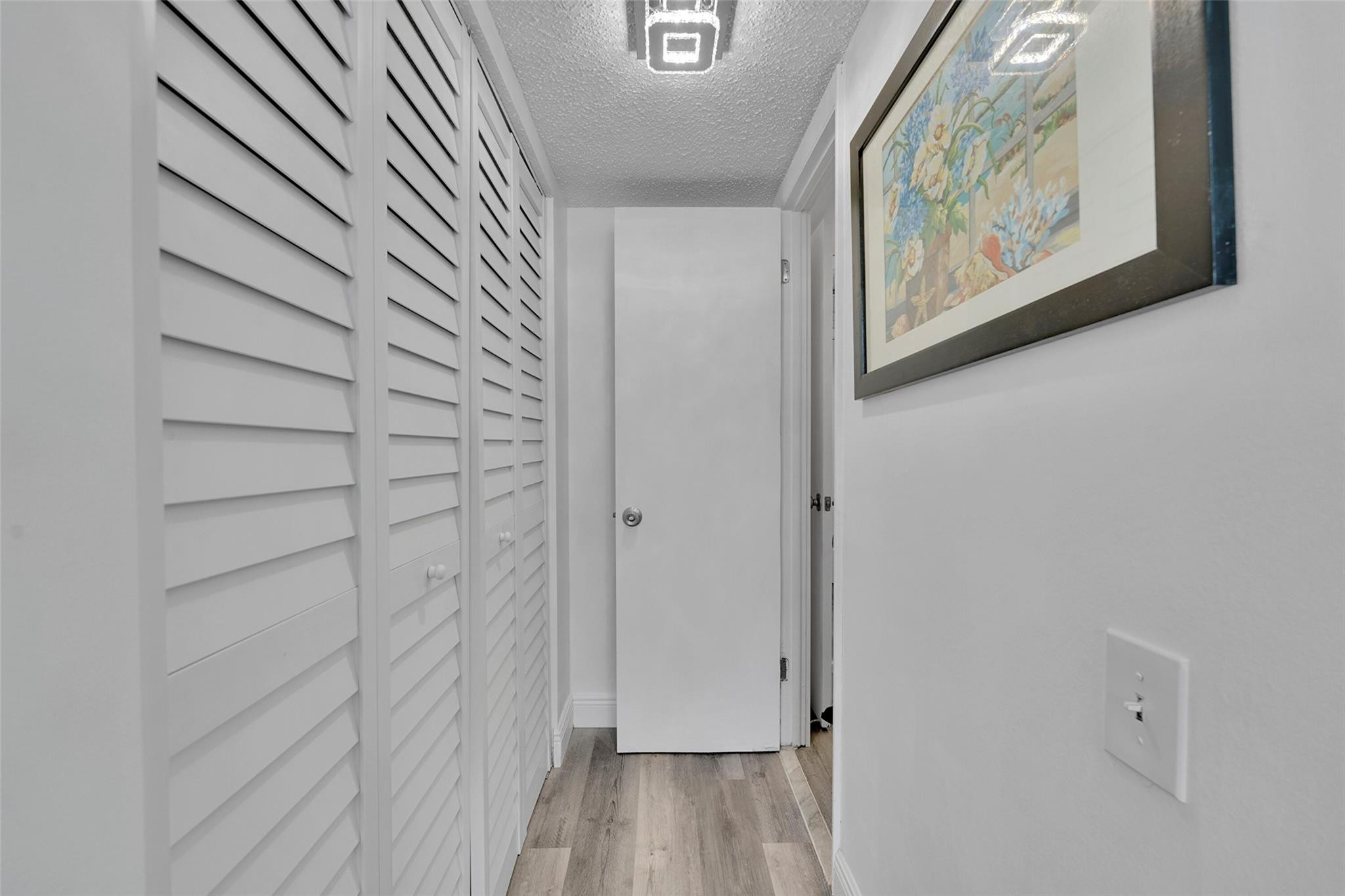LIME BAY CONDOMINIUM 4 - Residential