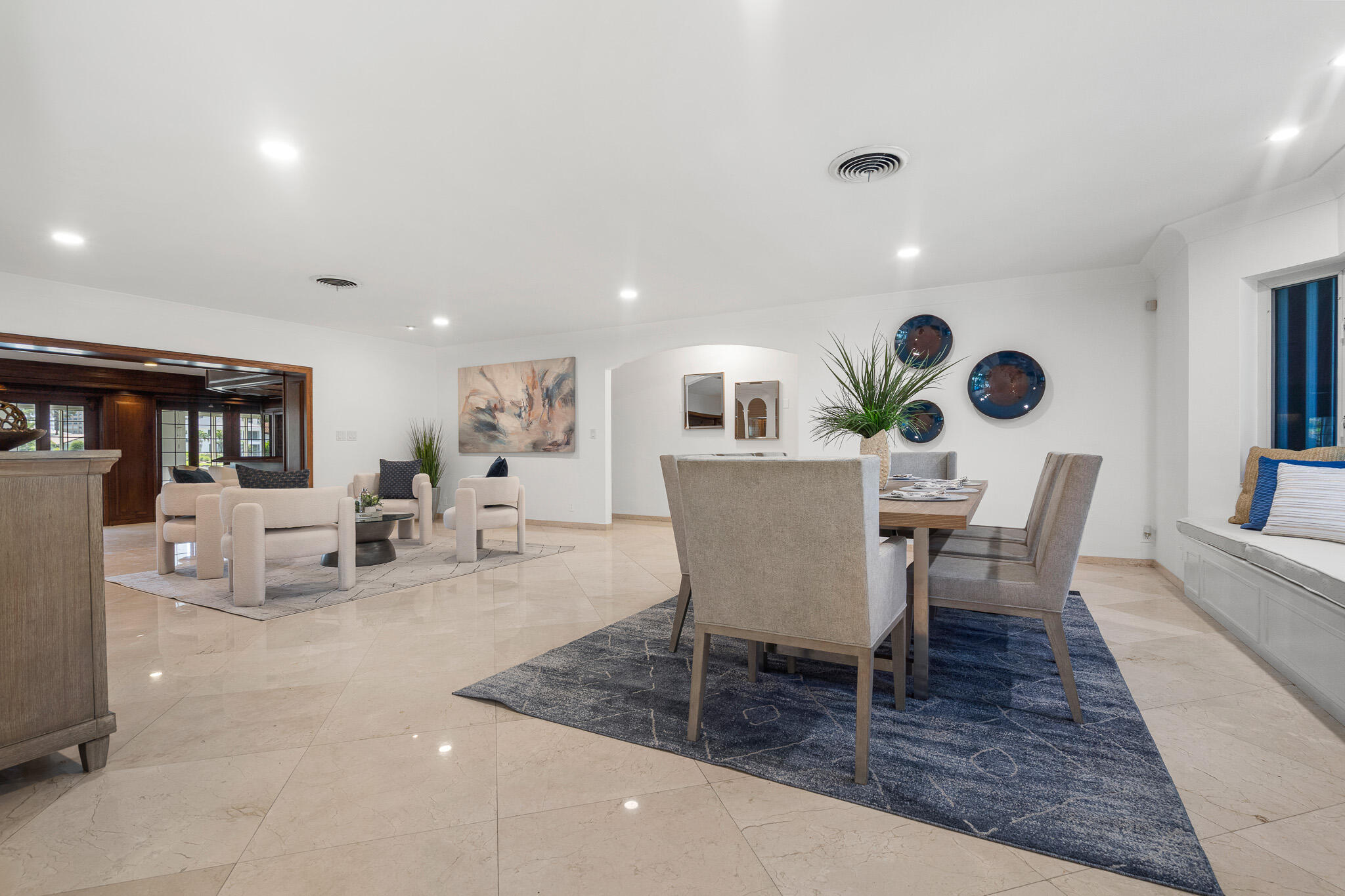 SEA RANCH LAKES - Residential