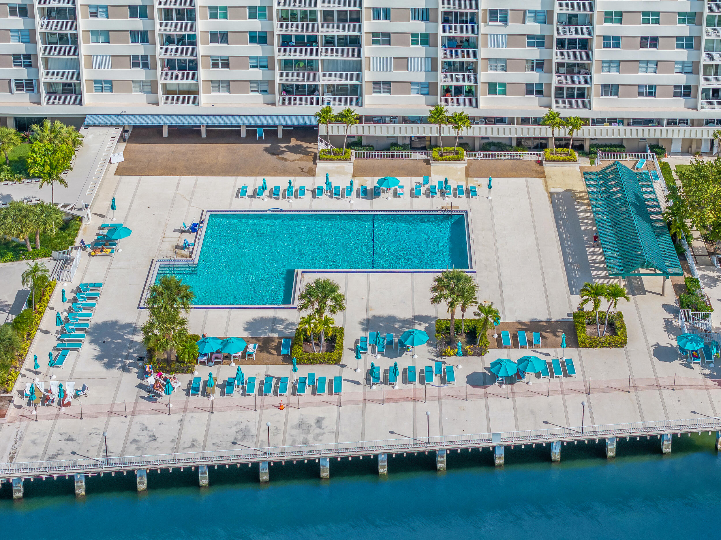 ARLEN HOUSE CONDO - Residential