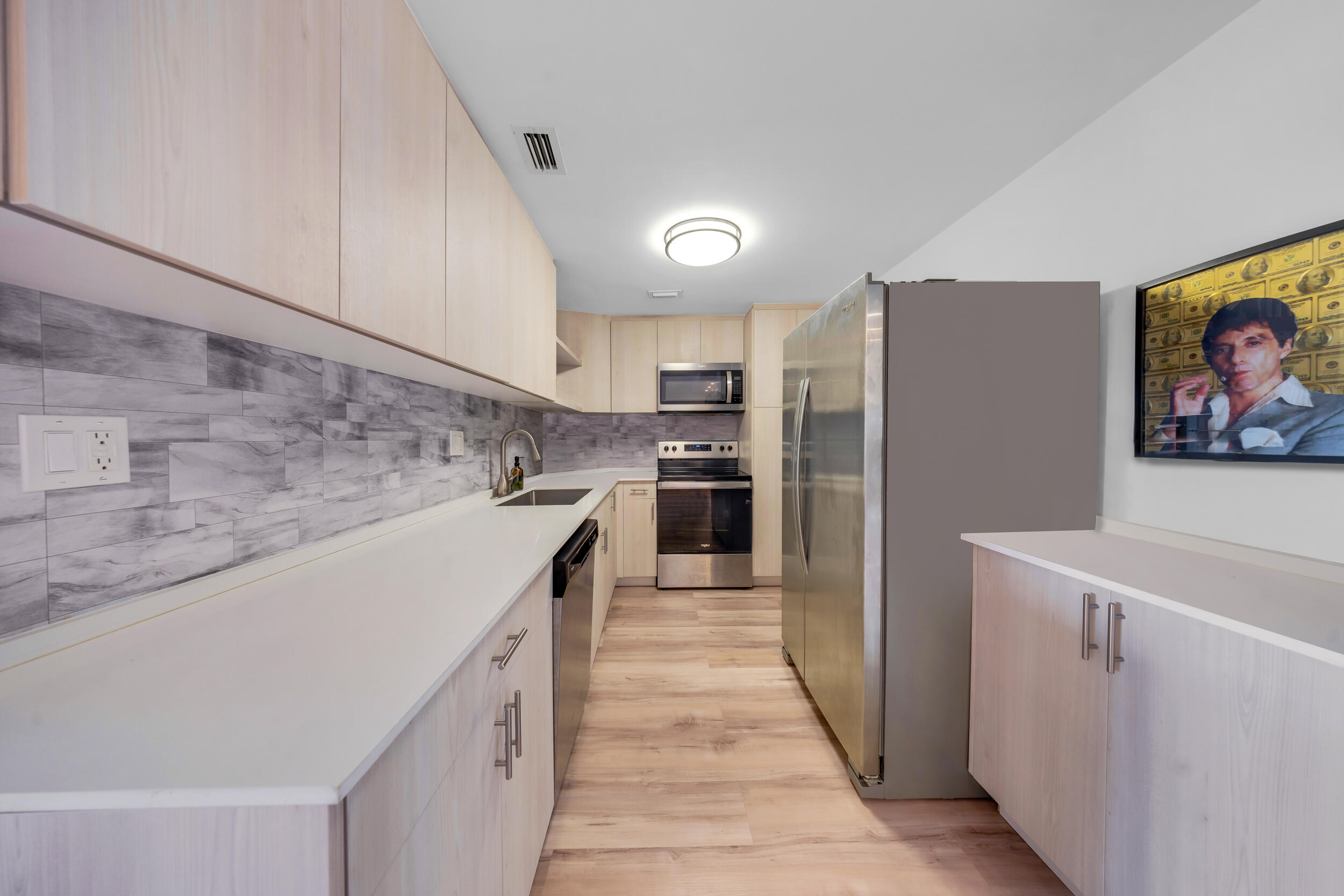 ARLEN HOUSE CONDO - Residential