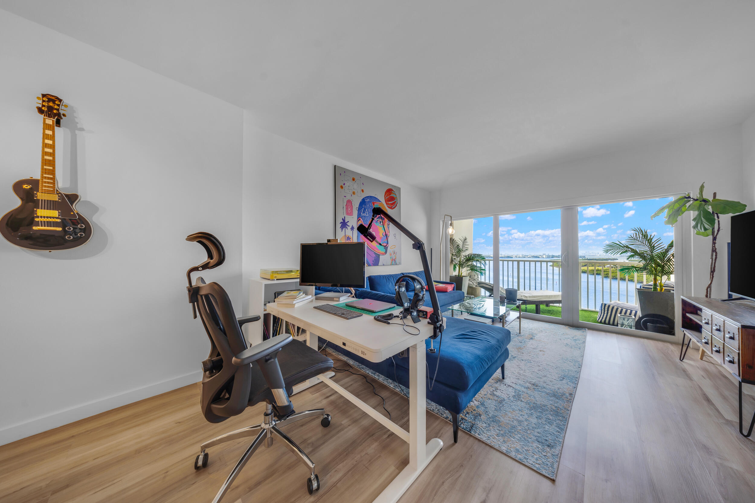 ARLEN HOUSE CONDO - Residential