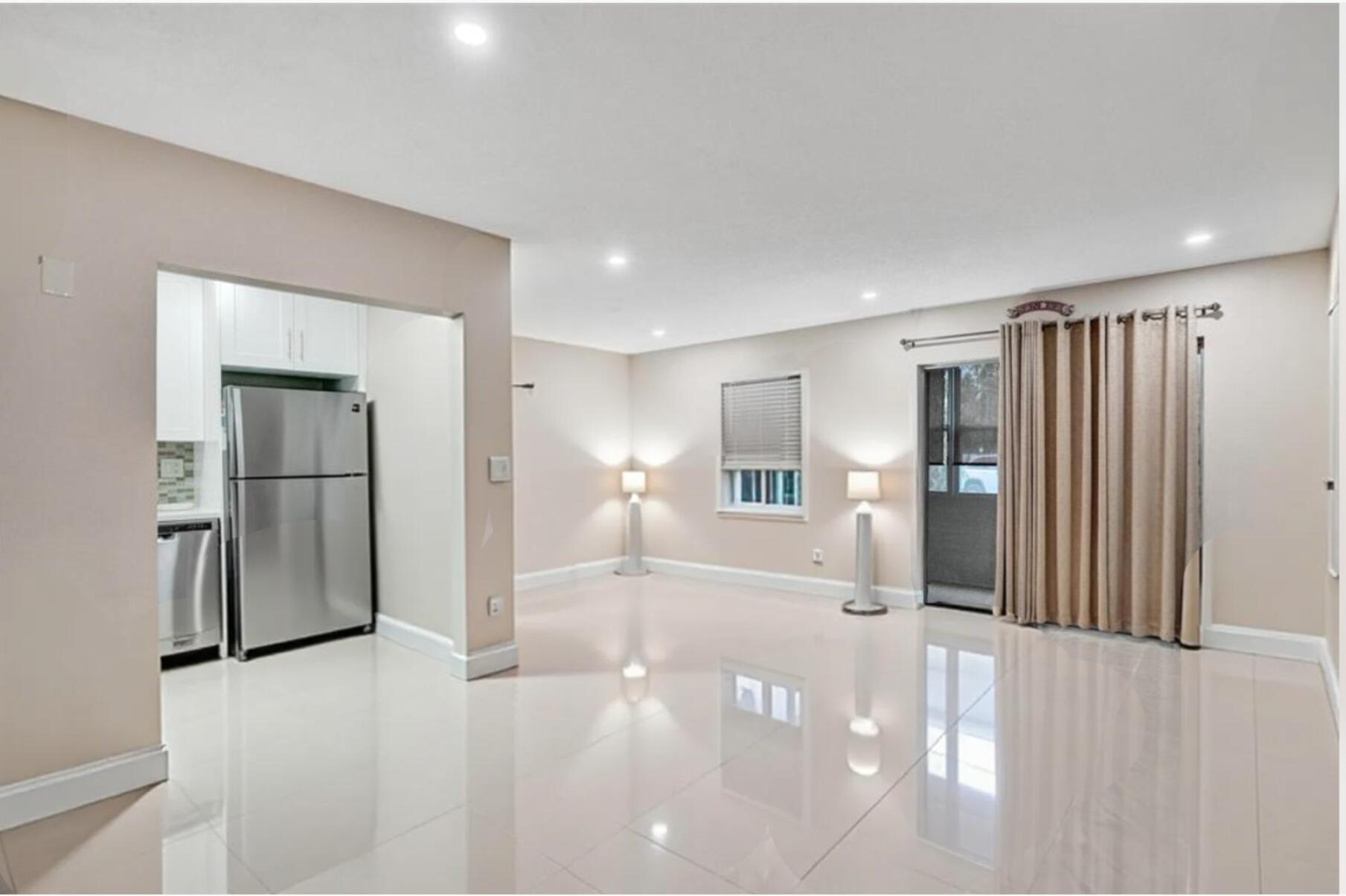 SABAL PALM VILLAGE 2 CONDO - Residential