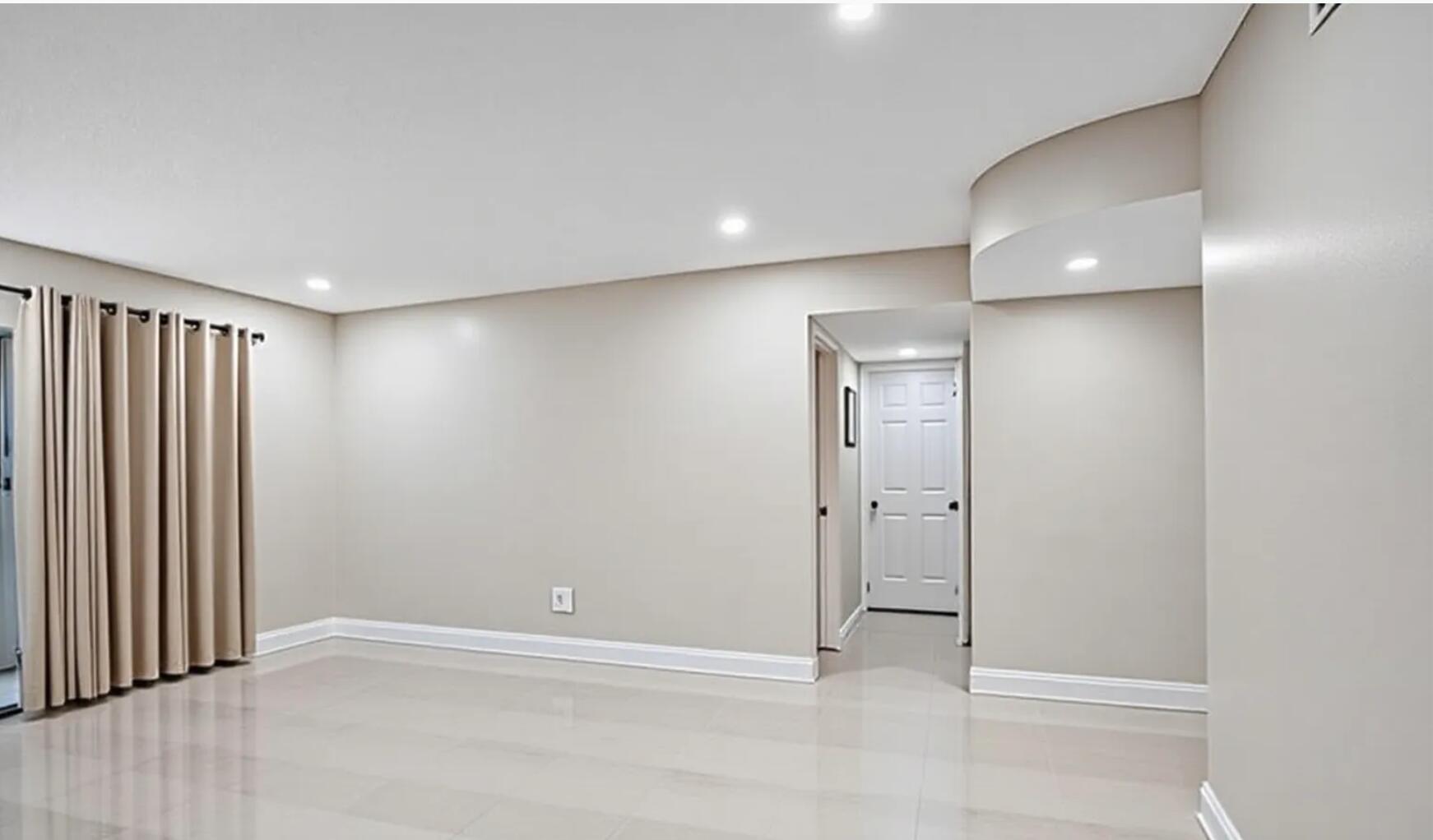 SABAL PALM VILLAGE 2 CONDO - Residential