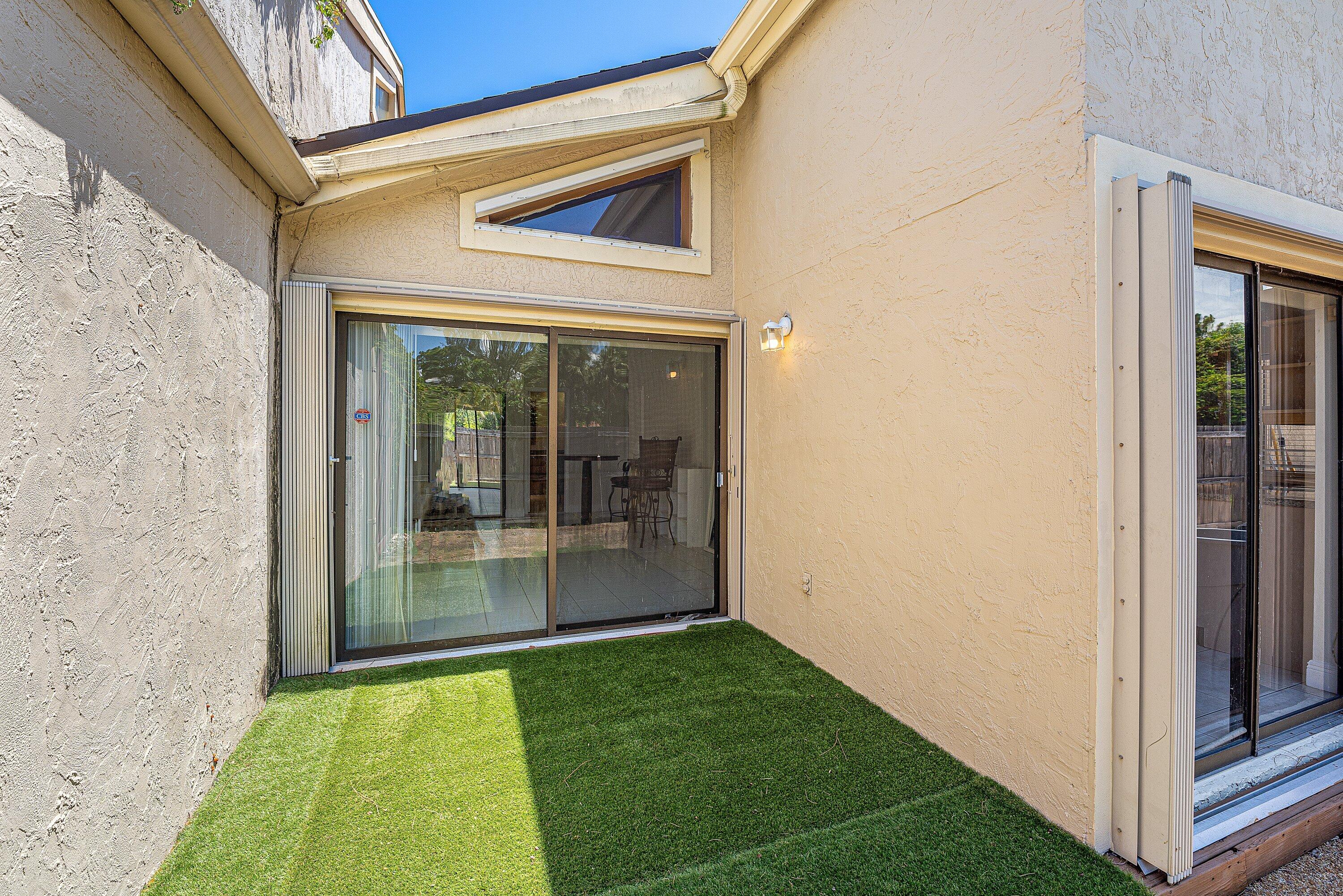 SIERRA DEL MAR - Residential