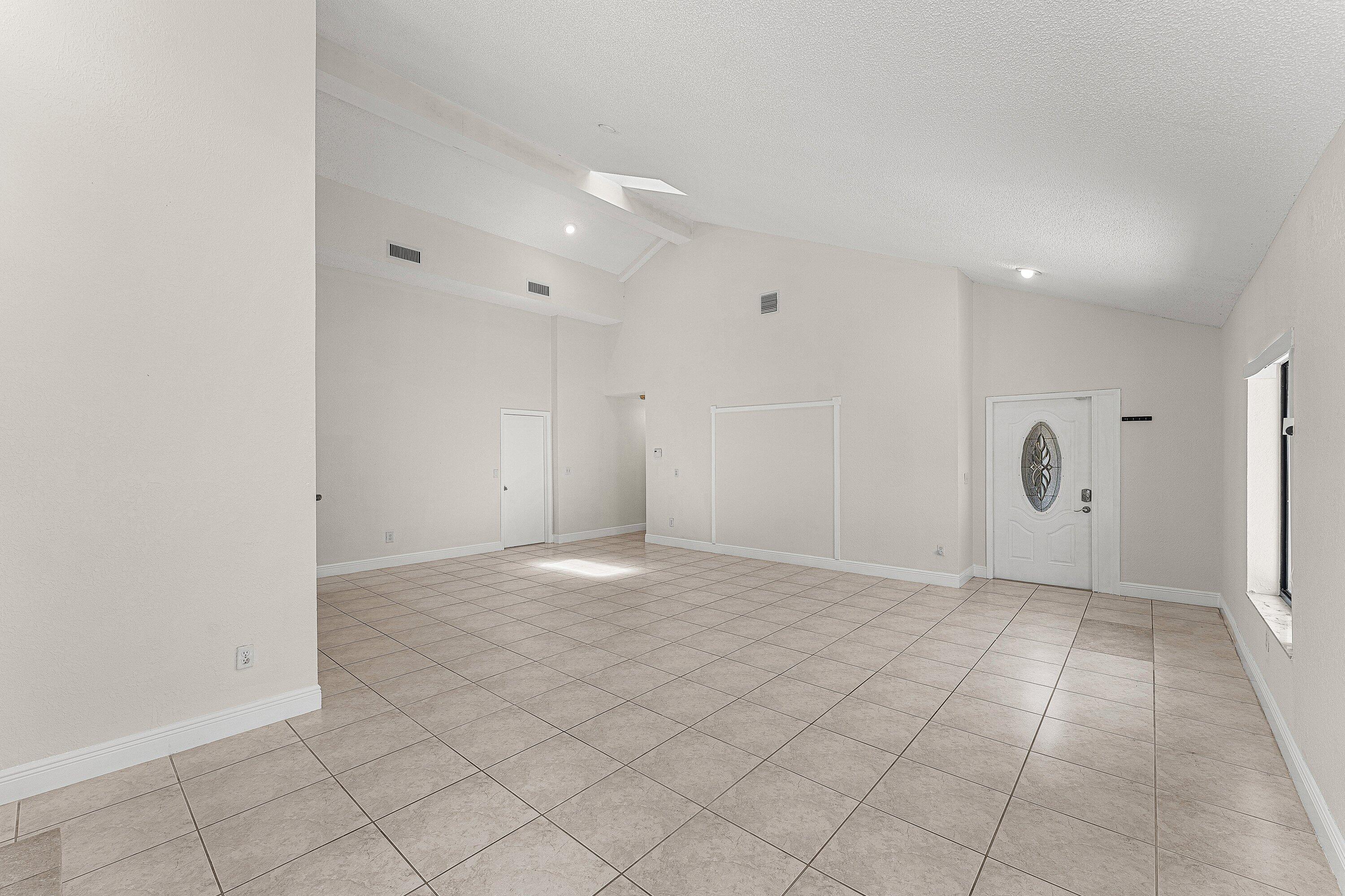 SIERRA DEL MAR - Residential