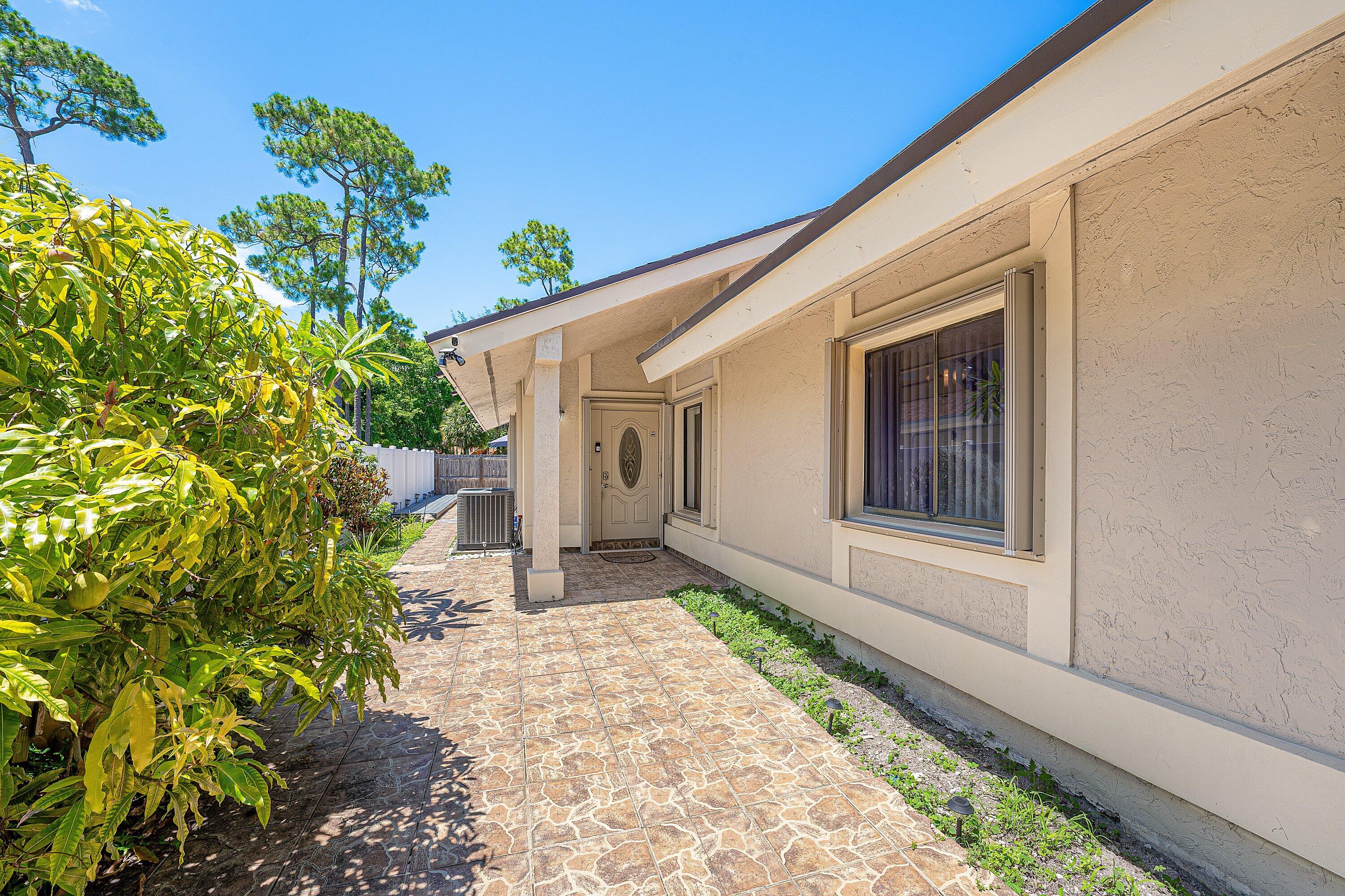 SIERRA DEL MAR - Residential