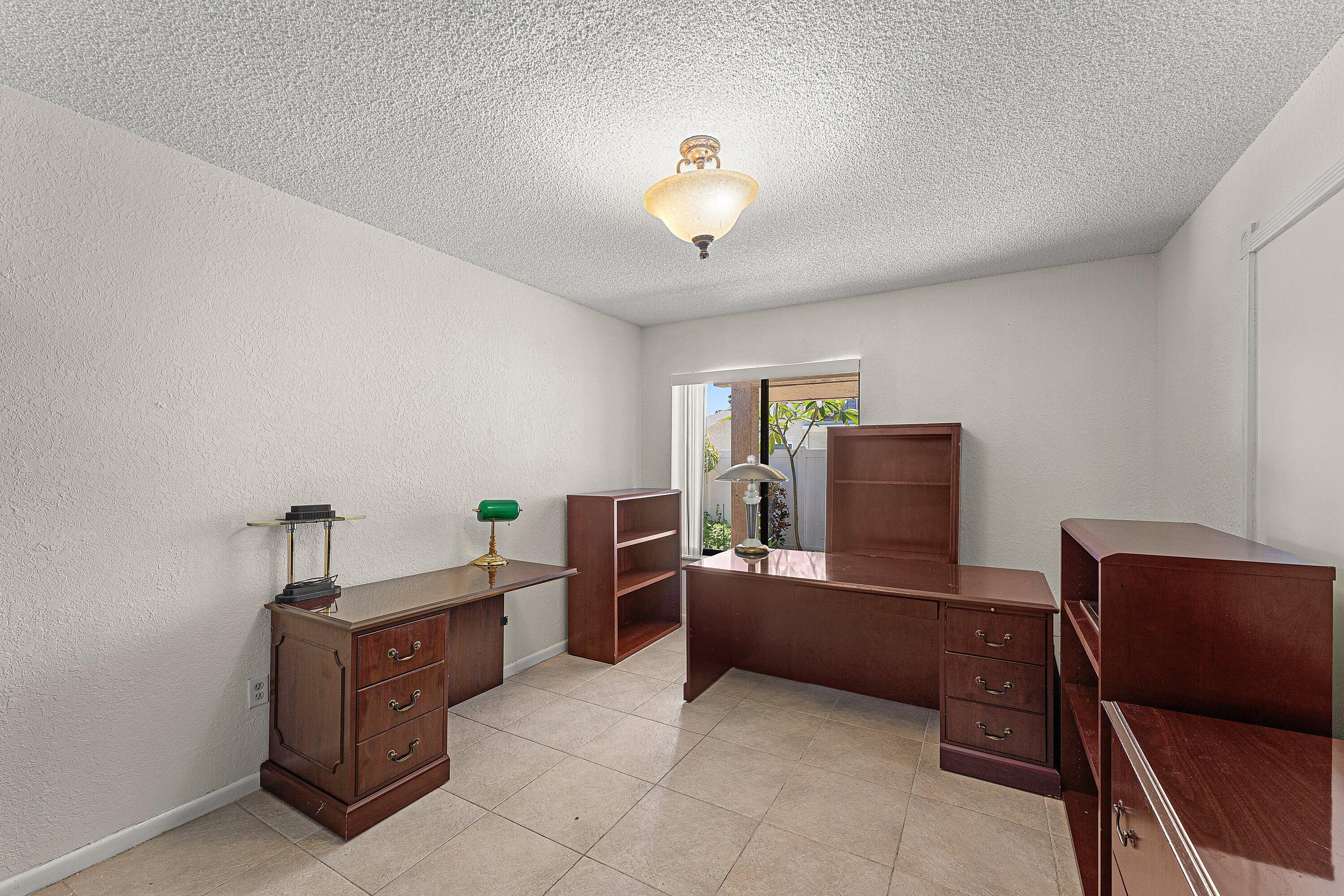 SIERRA DEL MAR - Residential