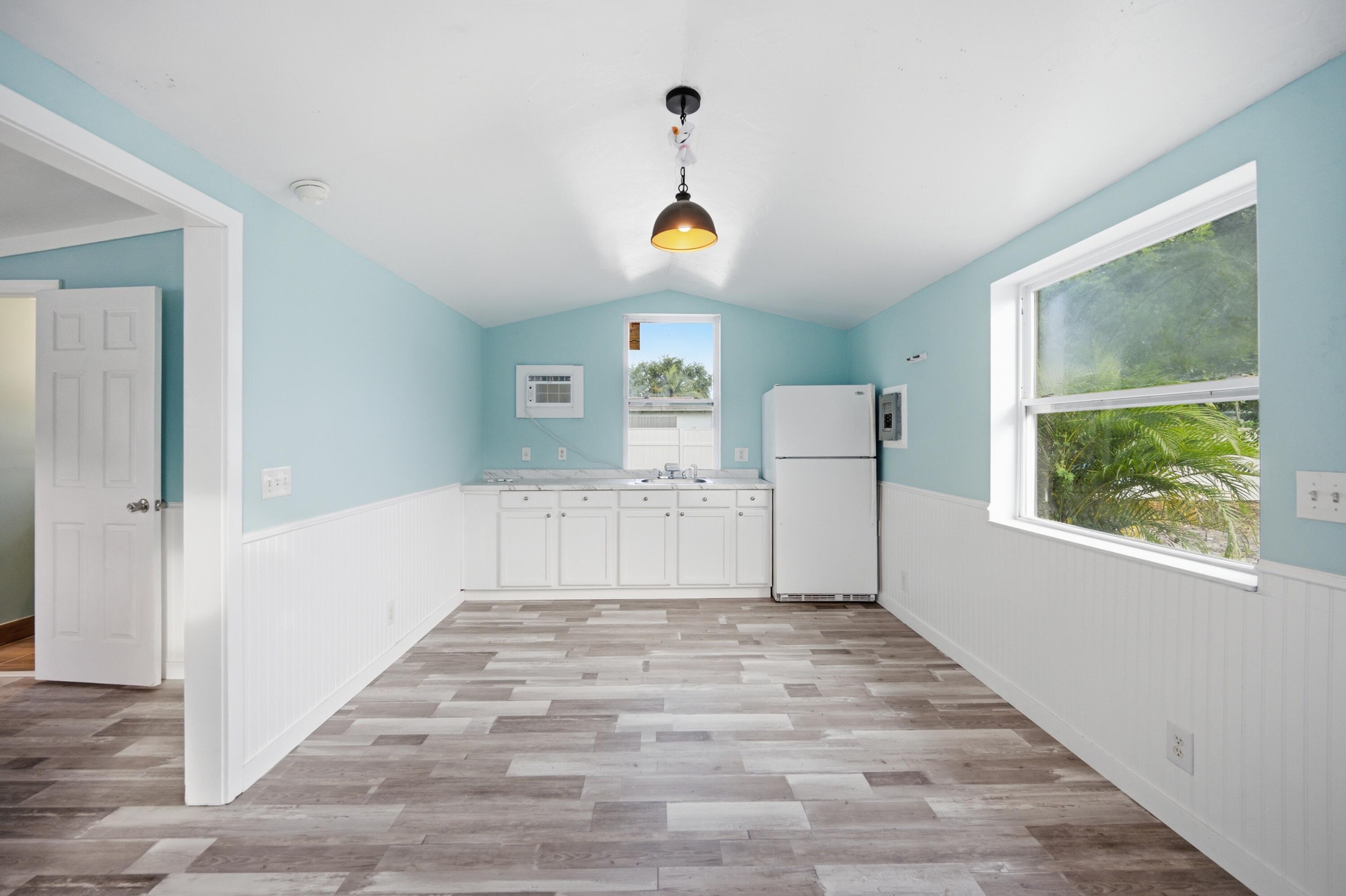KELSEY CITY - Residential
