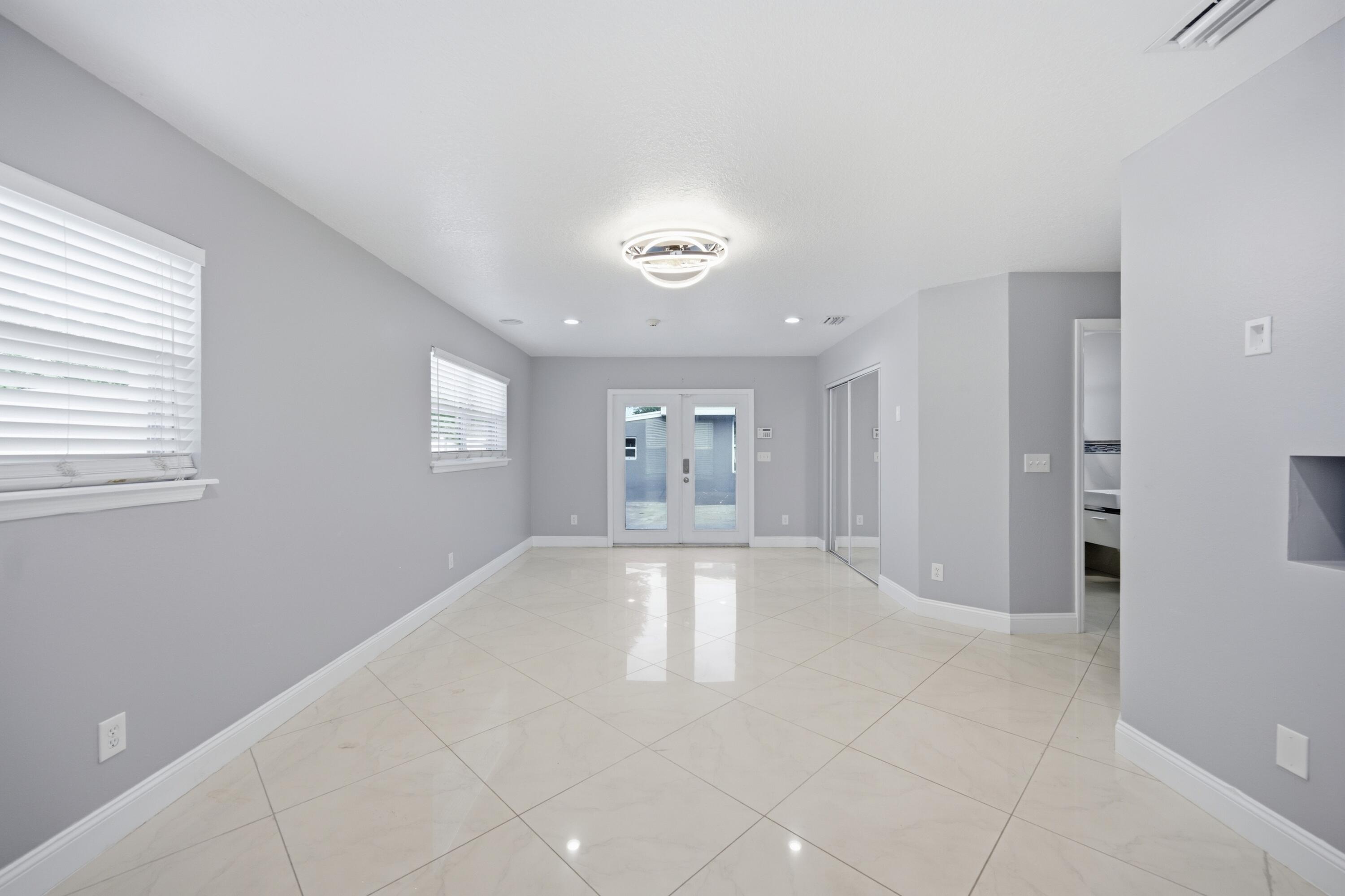 KELSEY CITY - Residential