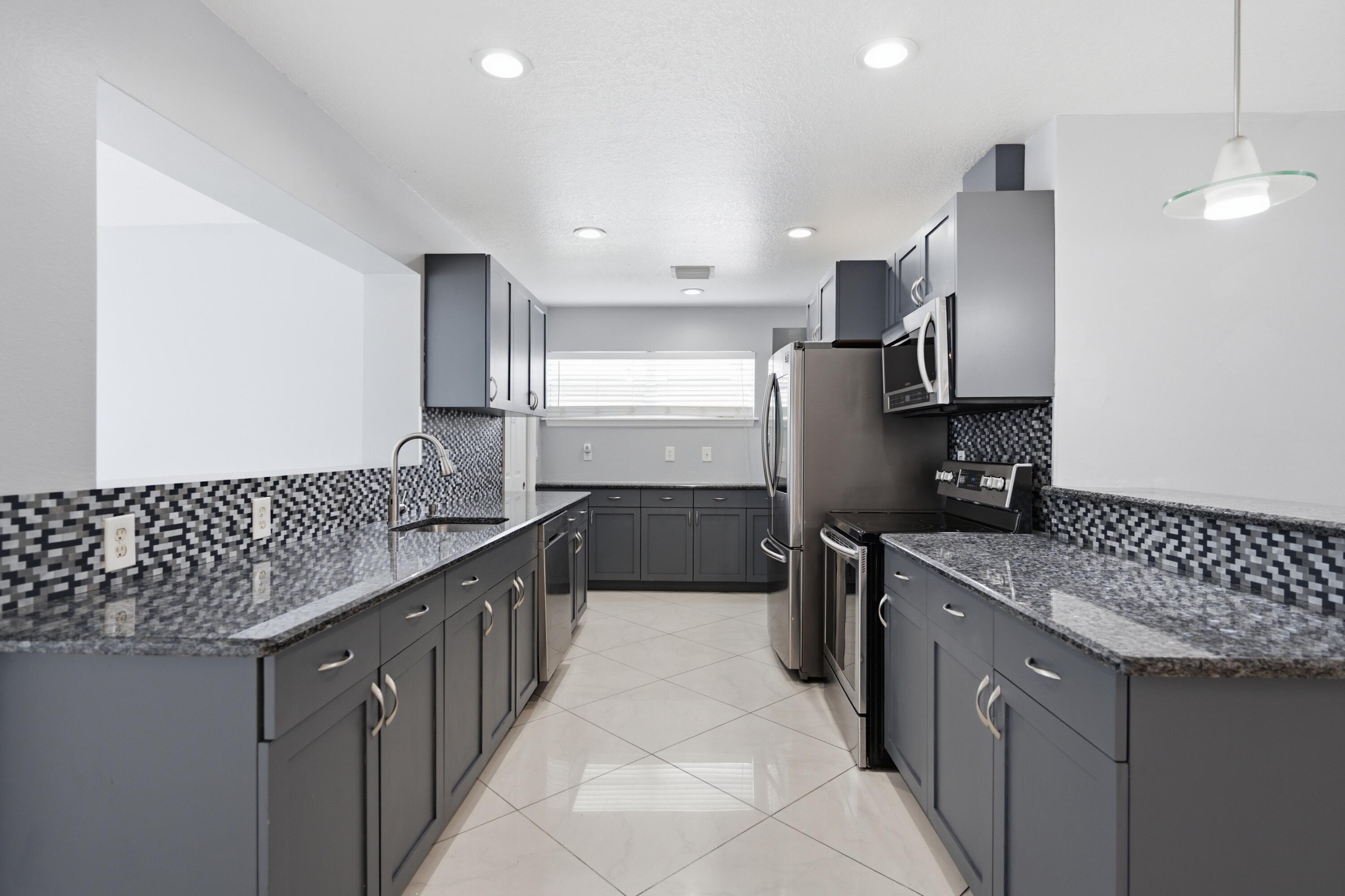 KELSEY CITY - Residential
