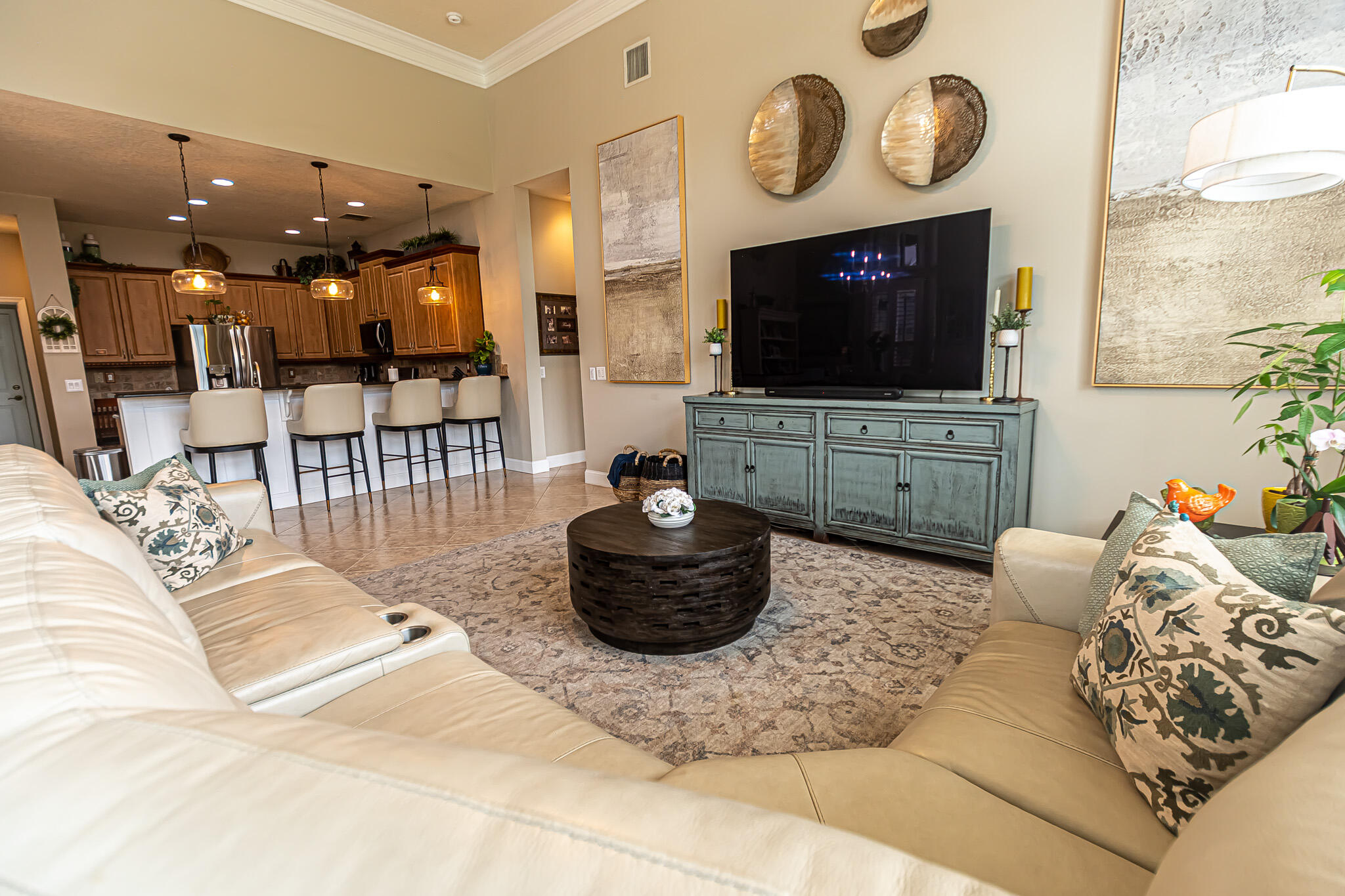 MAGNOLIA LAKES - Residential