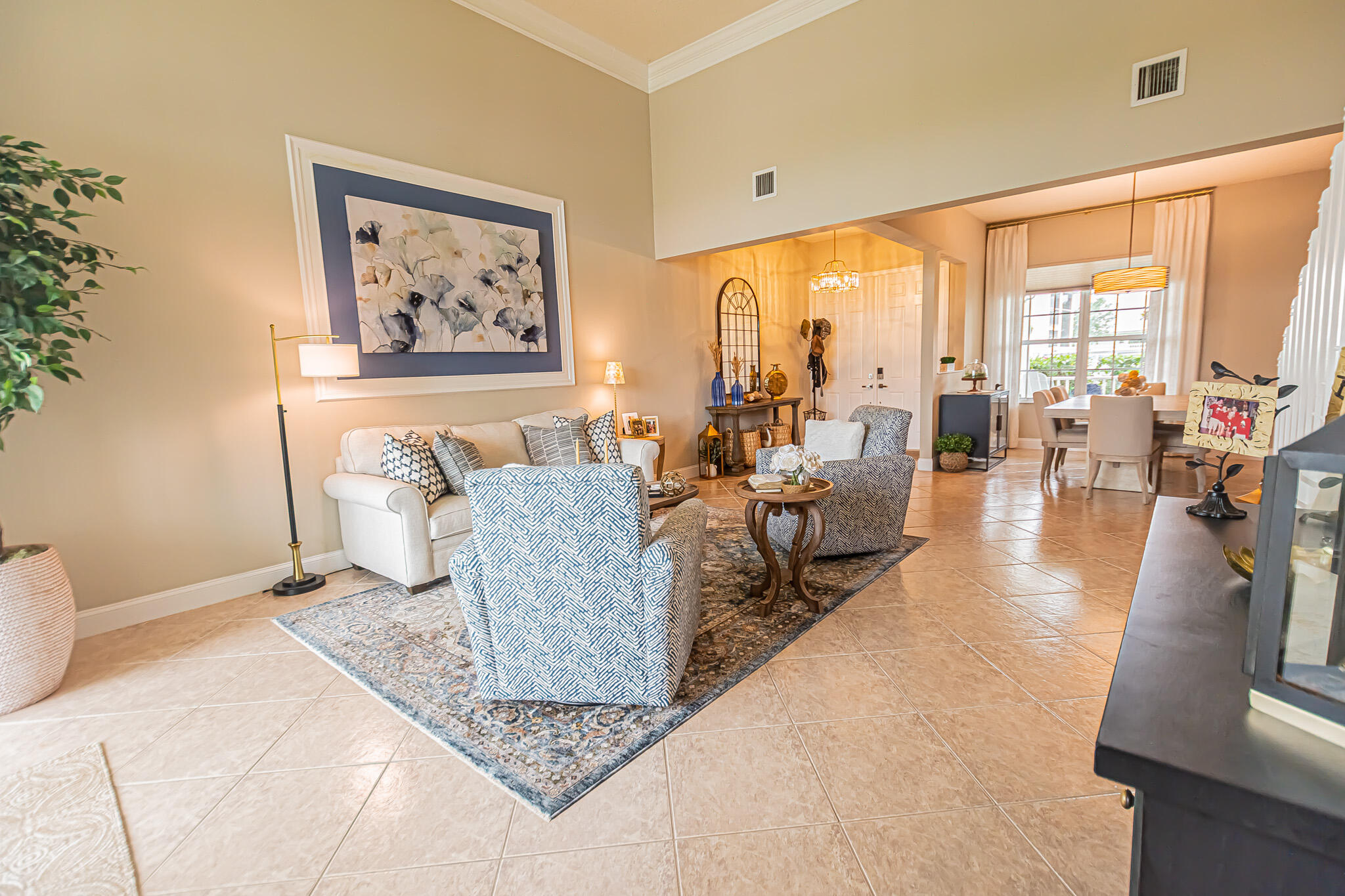 MAGNOLIA LAKES - Residential