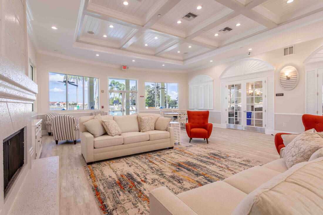MAGNOLIA LAKES - Residential