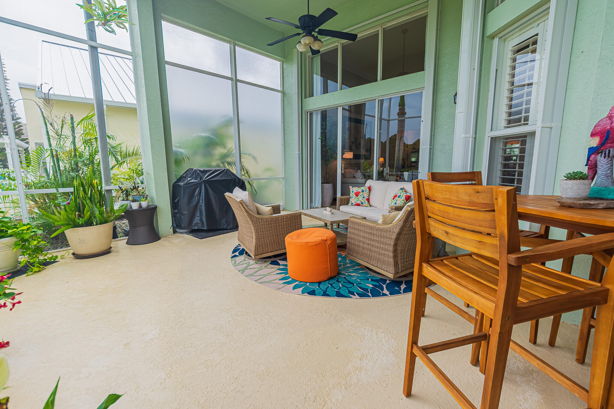 MAGNOLIA LAKES - Residential