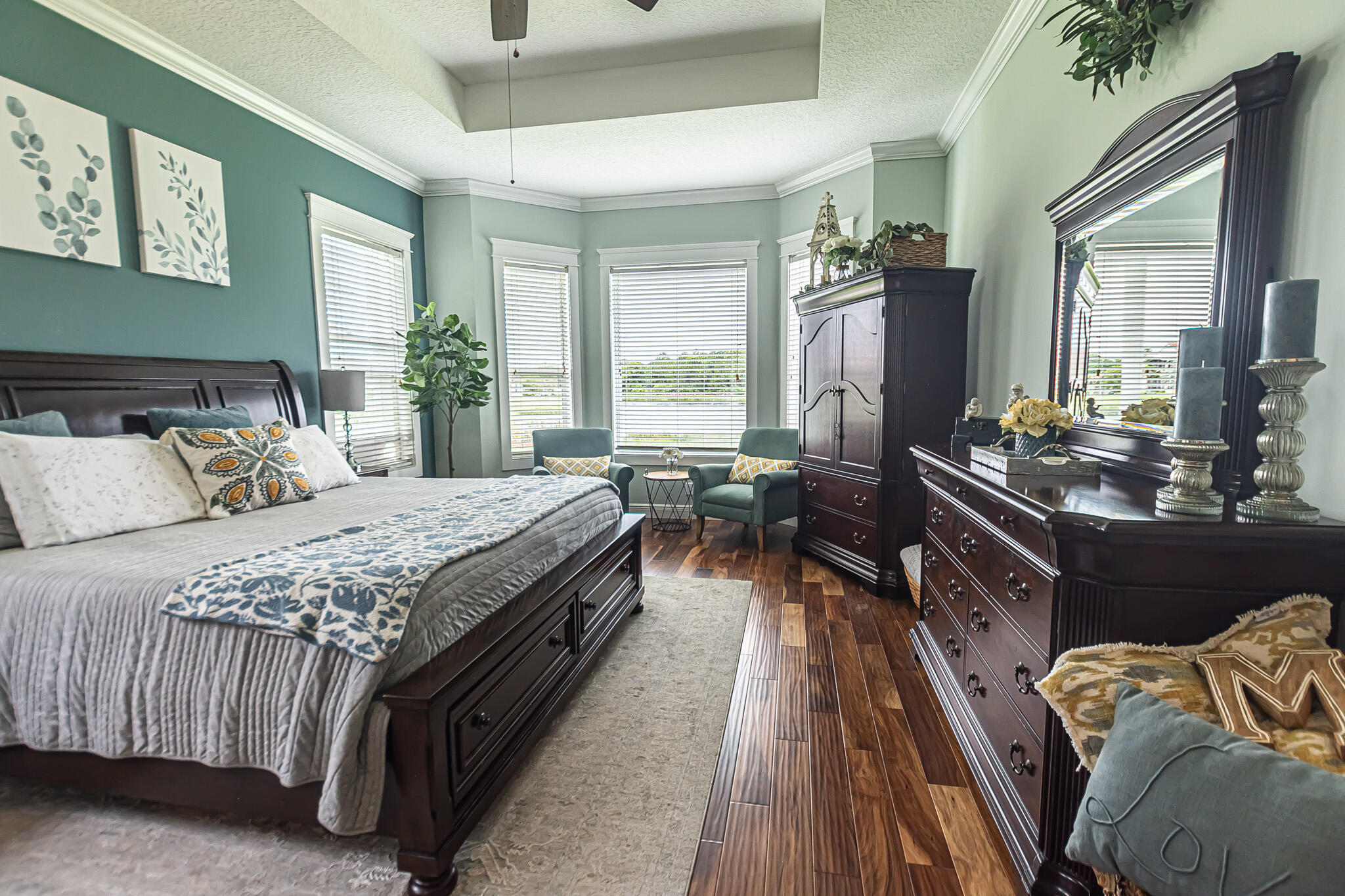 MAGNOLIA LAKES - Residential