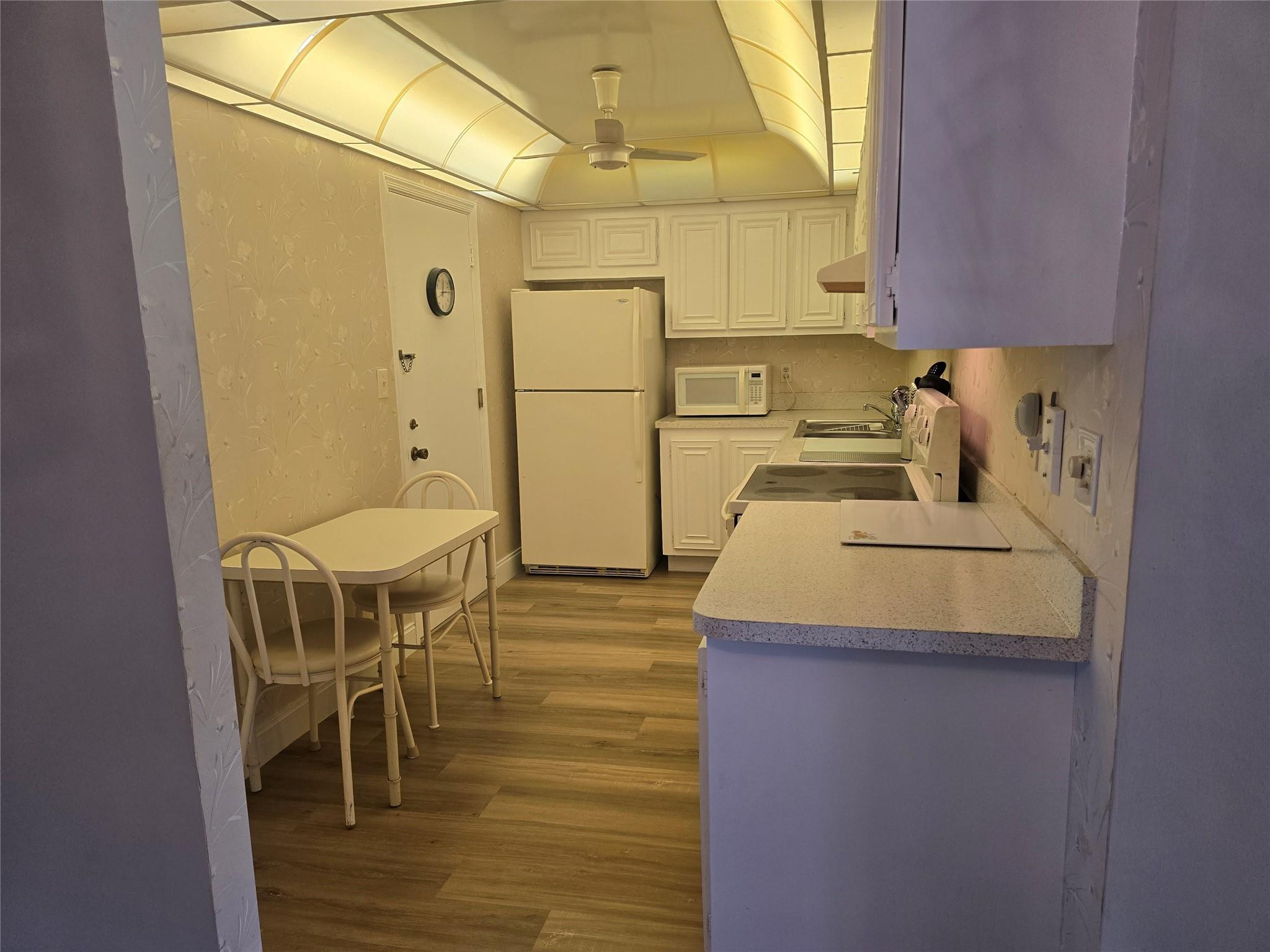 DEERFIELD PINES CONDO - Residential