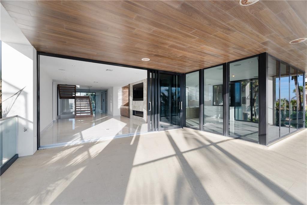 LAUDERDALE BEACH - Residential