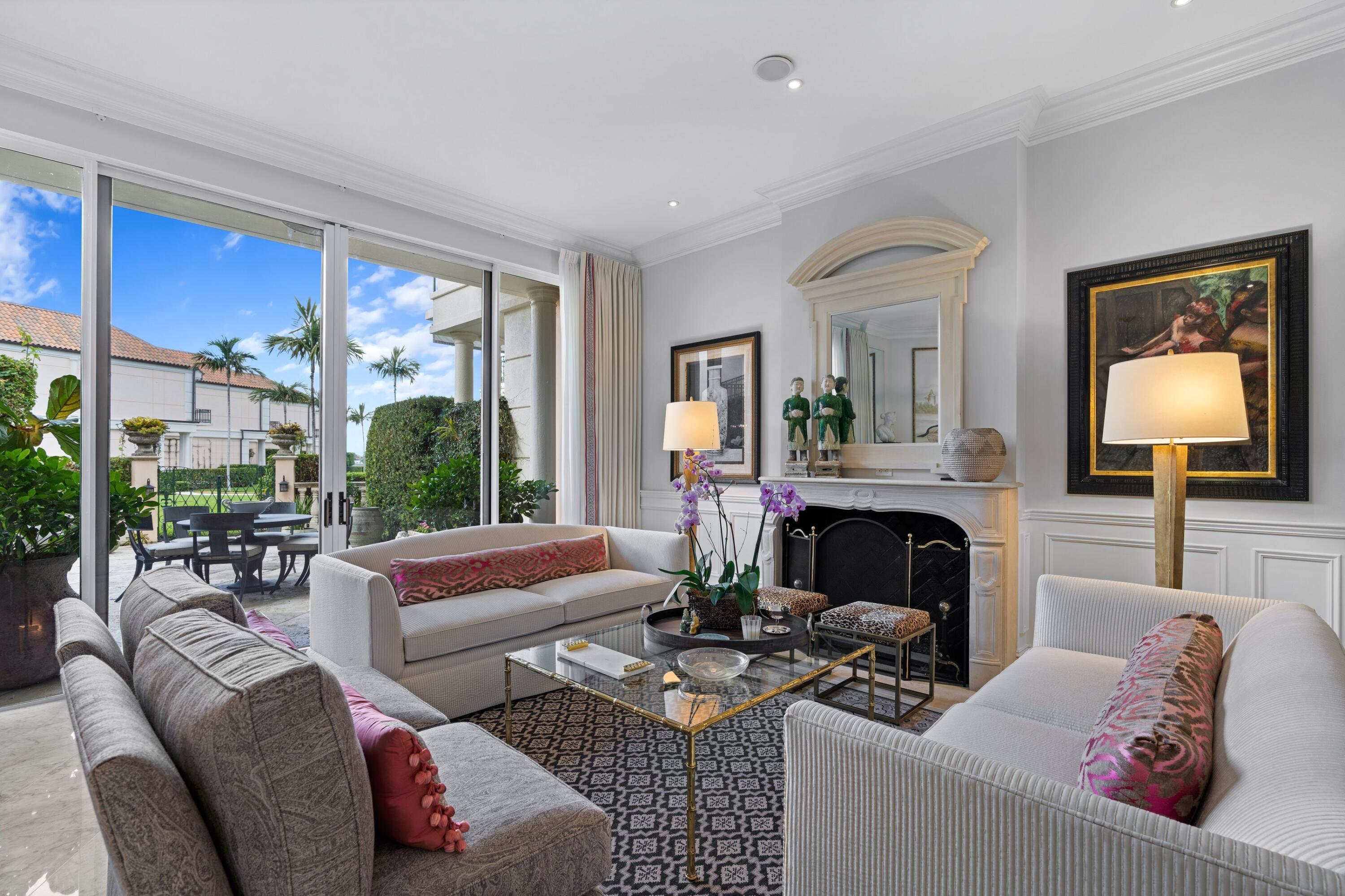VILLA PLATI TOWNHOMES - Residential