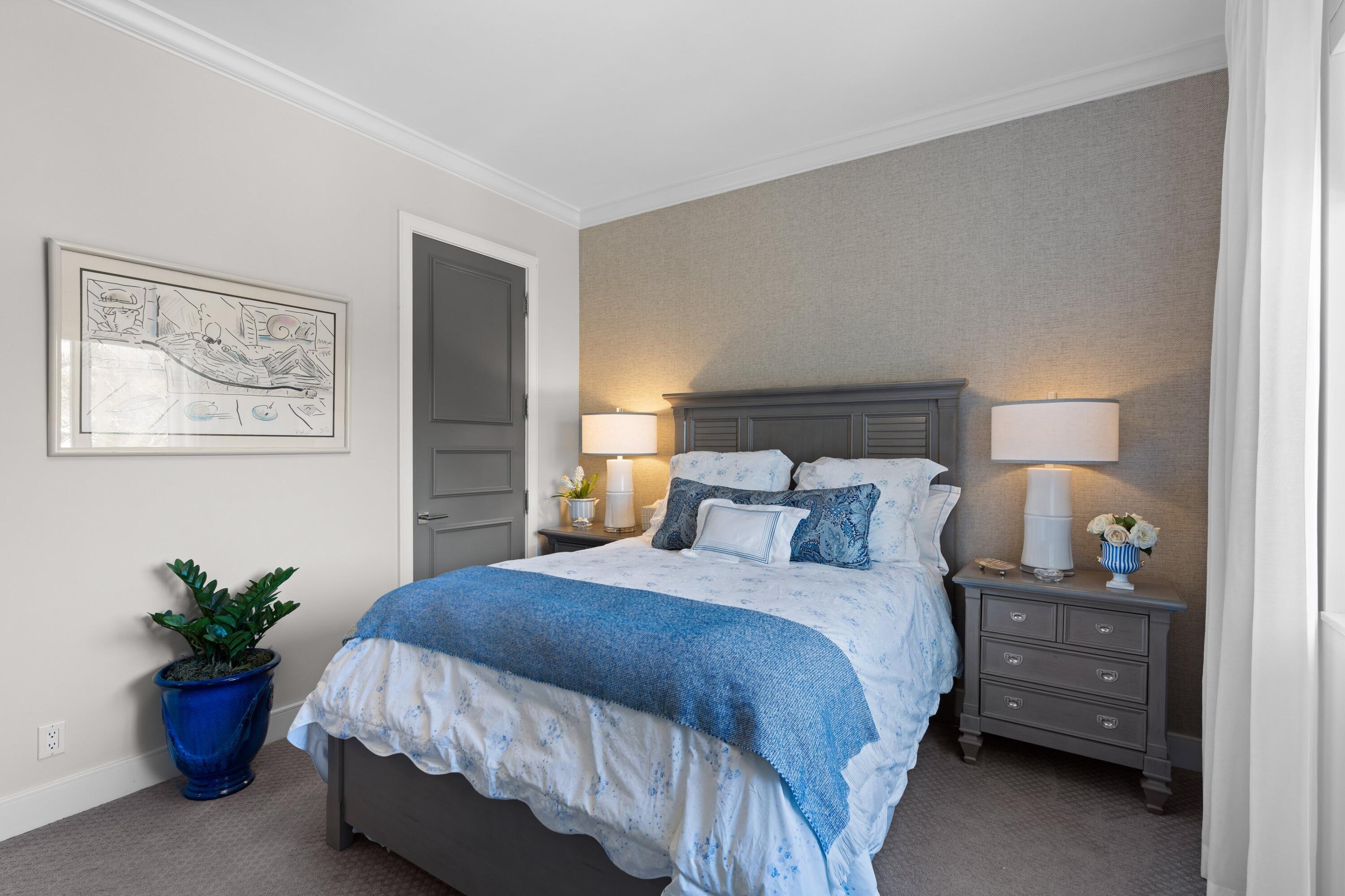 VILLA PLATI TOWNHOMES - Residential