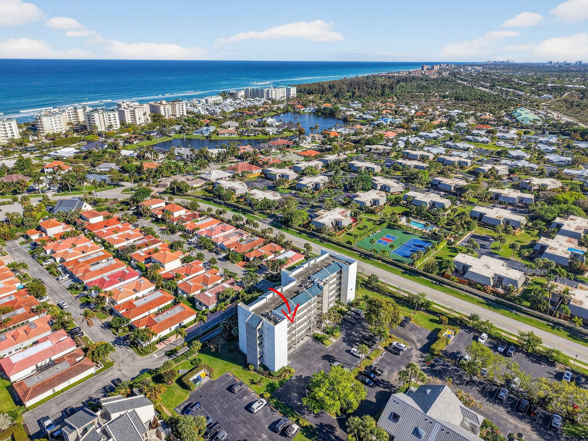 JUPITER OCEAN AND RACQUET CLUB - Residential