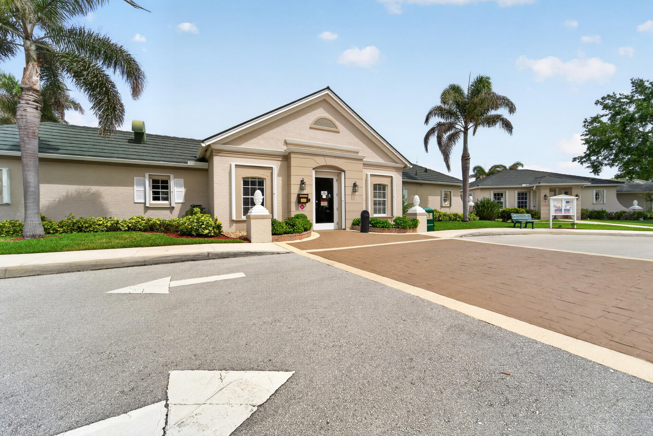 LAKEFOREST AT ST LUCIE WEST PHASE 1 - Residential