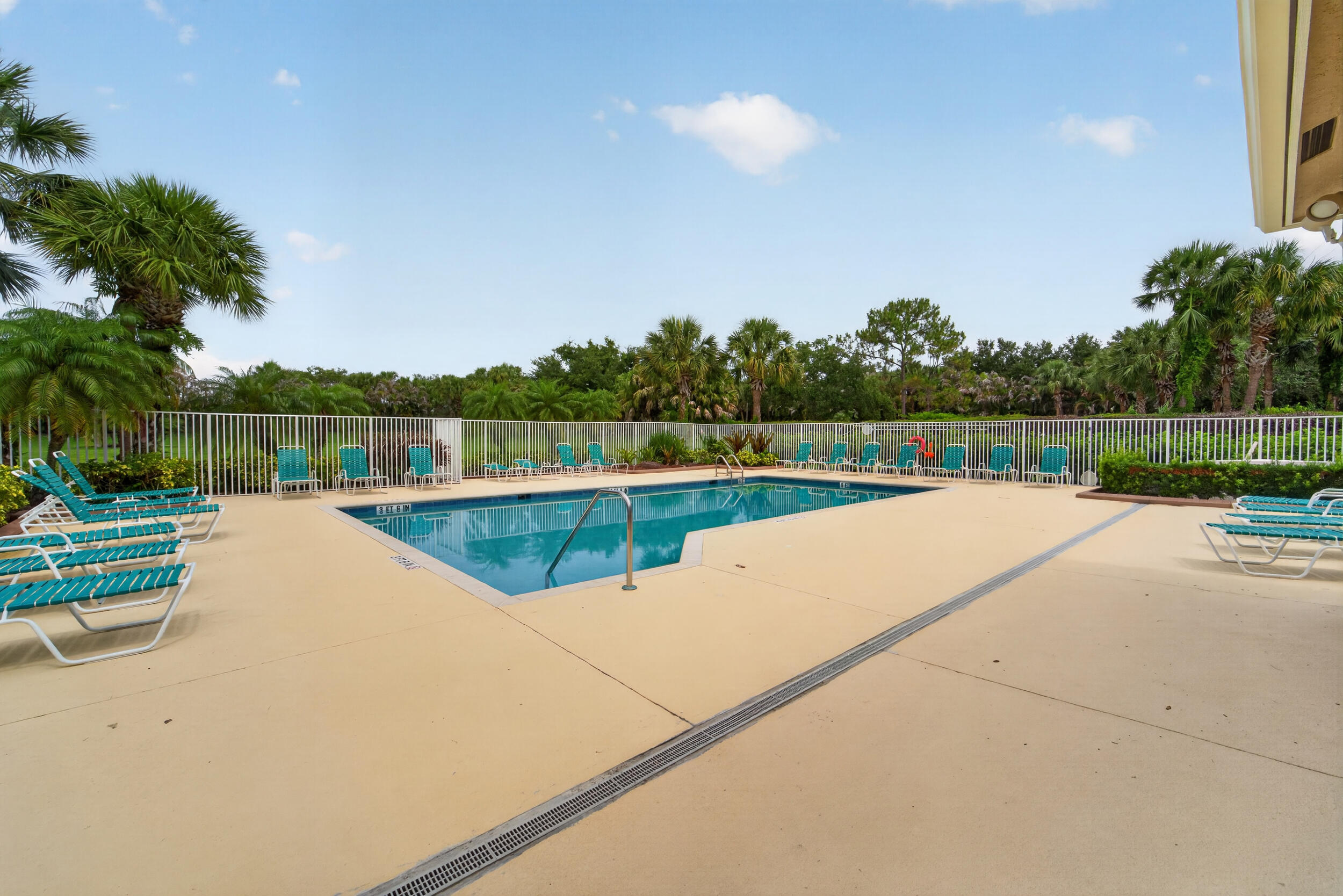 LAKEFOREST AT ST LUCIE WEST PHASE 1 - Residential