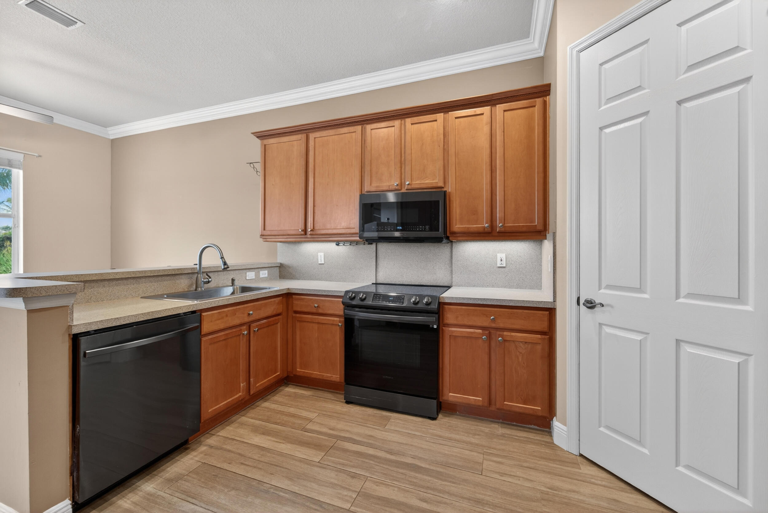 LAKEFOREST AT ST LUCIE WEST PHASE 1 - Residential