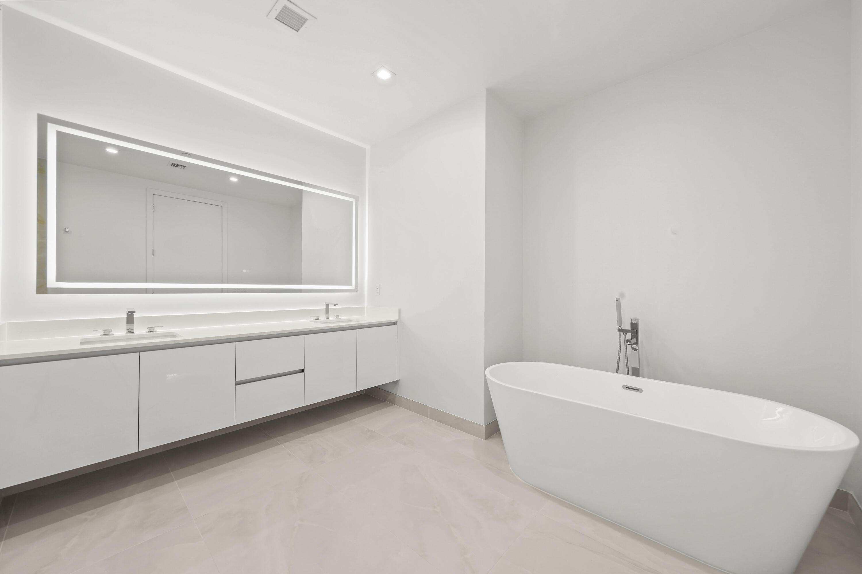 Nautilus 220 - Residential