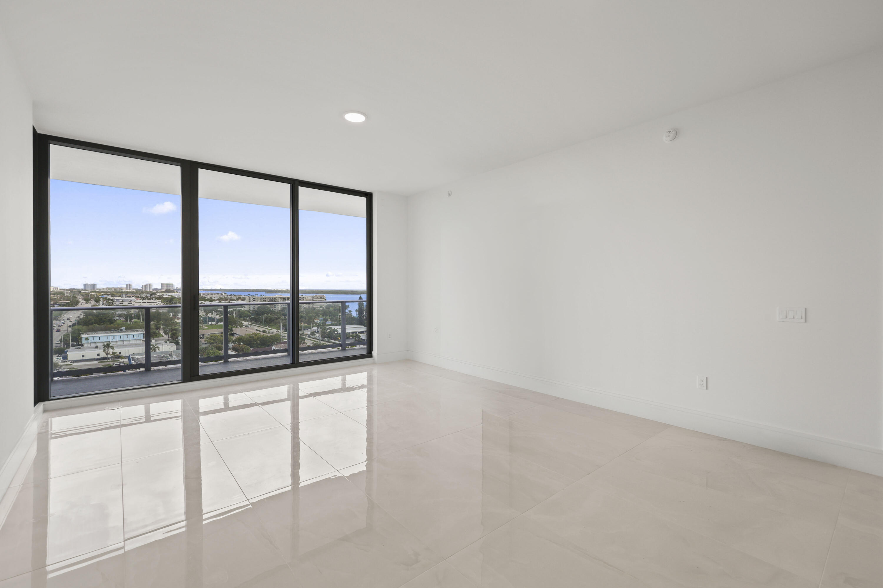 Nautilus 220 - Residential