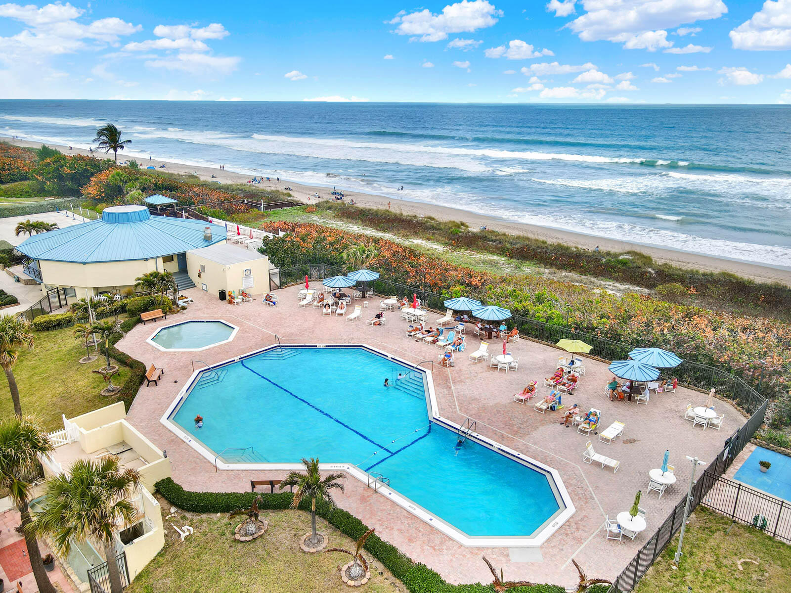 HOLIDAY OUT AT ST LUCIE SECTION B - Residential