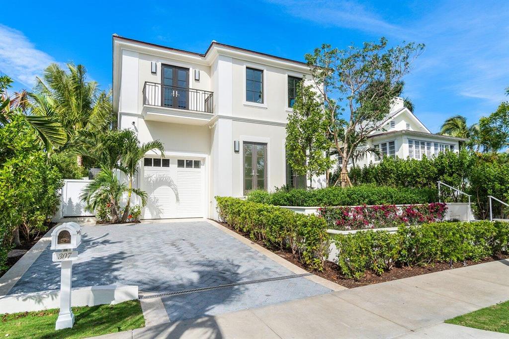 New construction home completed in December 2020 is now available for sale, move in now, bring your toothbrush! 307 Chilean Avenue is an exceptional in town single family home, just steps from Worth Avenue, the beach, A+ shopping, restaurants, walk everywhere. Designed by renowned Palm Beach Architect, Pat Segraves, constructed by Dunworth Builders with landscape design by award winning Nievera Williams. Replete with 4 bedrooms, 4.2 baths, elevator, 2 laundry rooms, chefs kitchen with Wolf, Subzero, Miele espresso maker, and two dishwashers. Outdoor pool, spa, covered loggia with motorized screens, bbq and outdoor shower, no expense to detail, amenity, or quality was spared. A one car garage, full impact protection with custom doors and windows along with a new state of the art security system, round out this exceptional offering.  Call listing agent, Elizabeth Dewoody, Compass Palm Beach, to schedule a private showing.