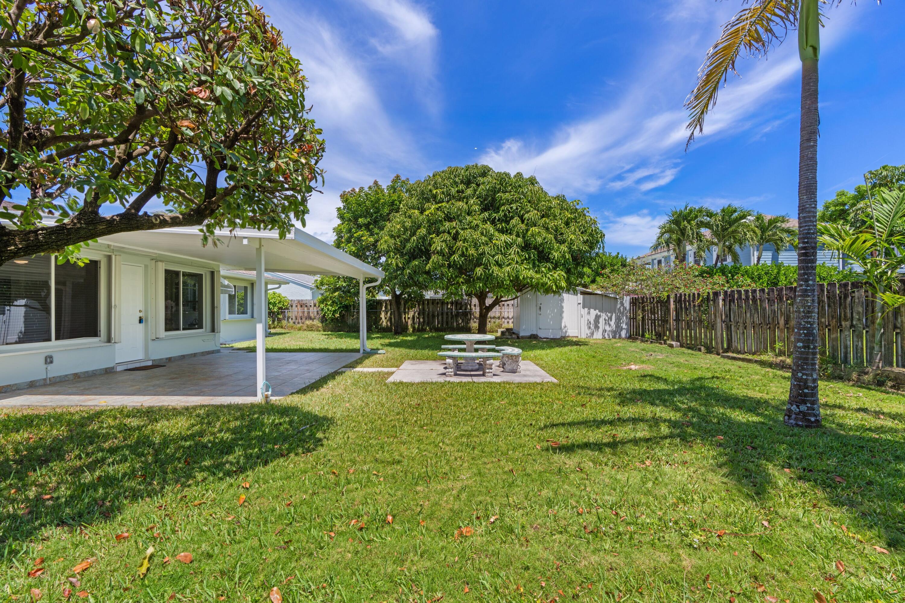 BROADMOOR SEC 1 - Residential Lease