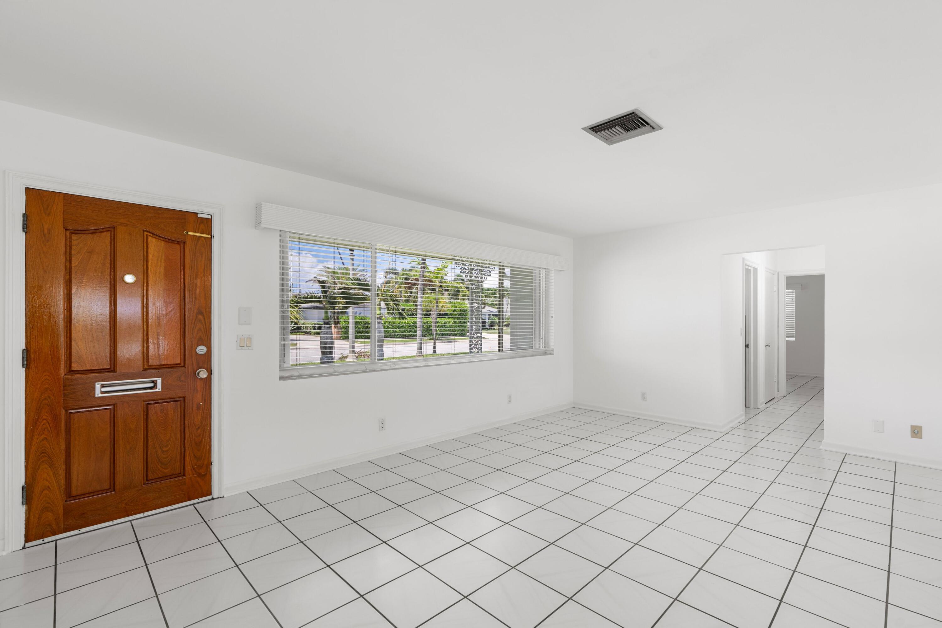 BROADMOOR SEC 1 - Residential Lease