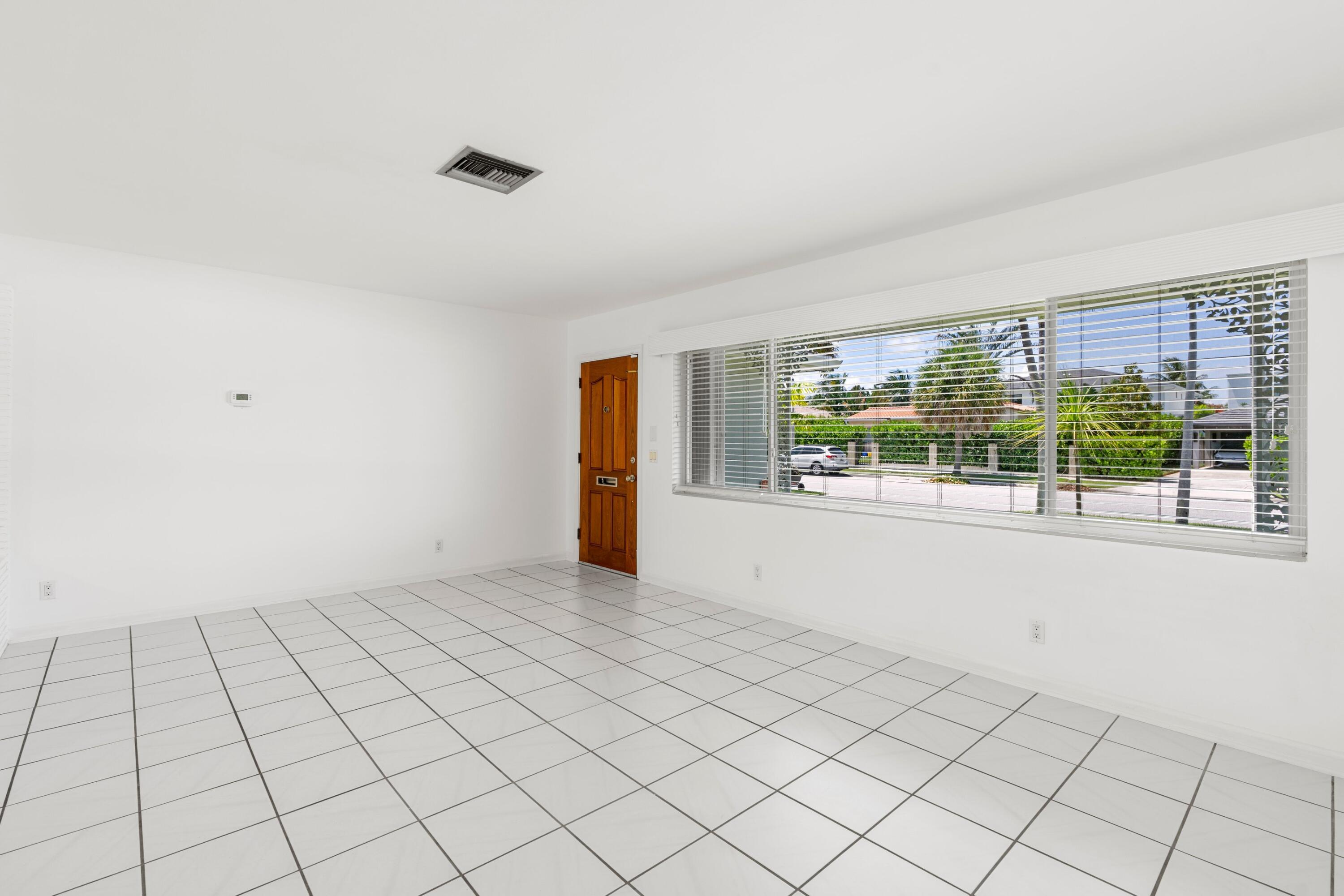BROADMOOR SEC 1 - Residential Lease