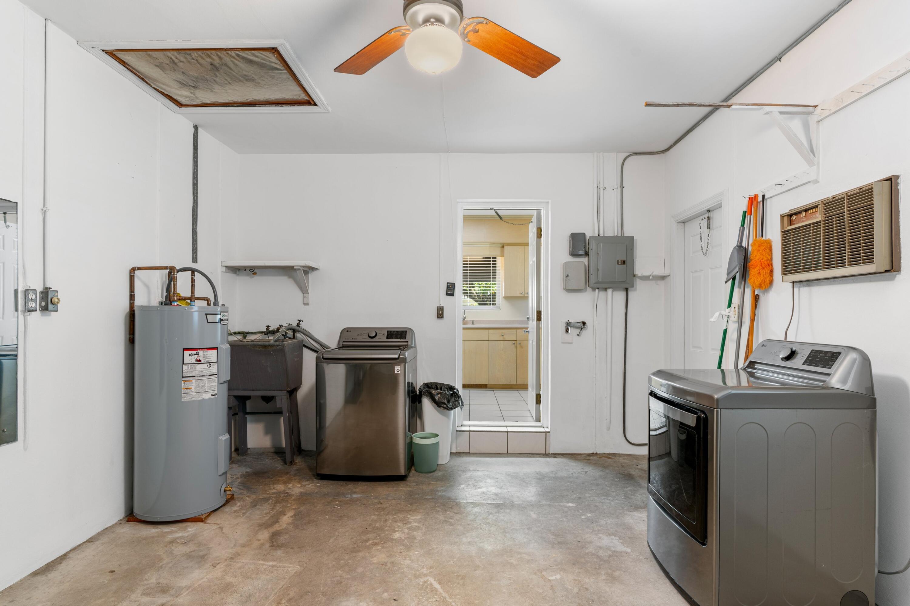 BROADMOOR SEC 1 - Residential Lease