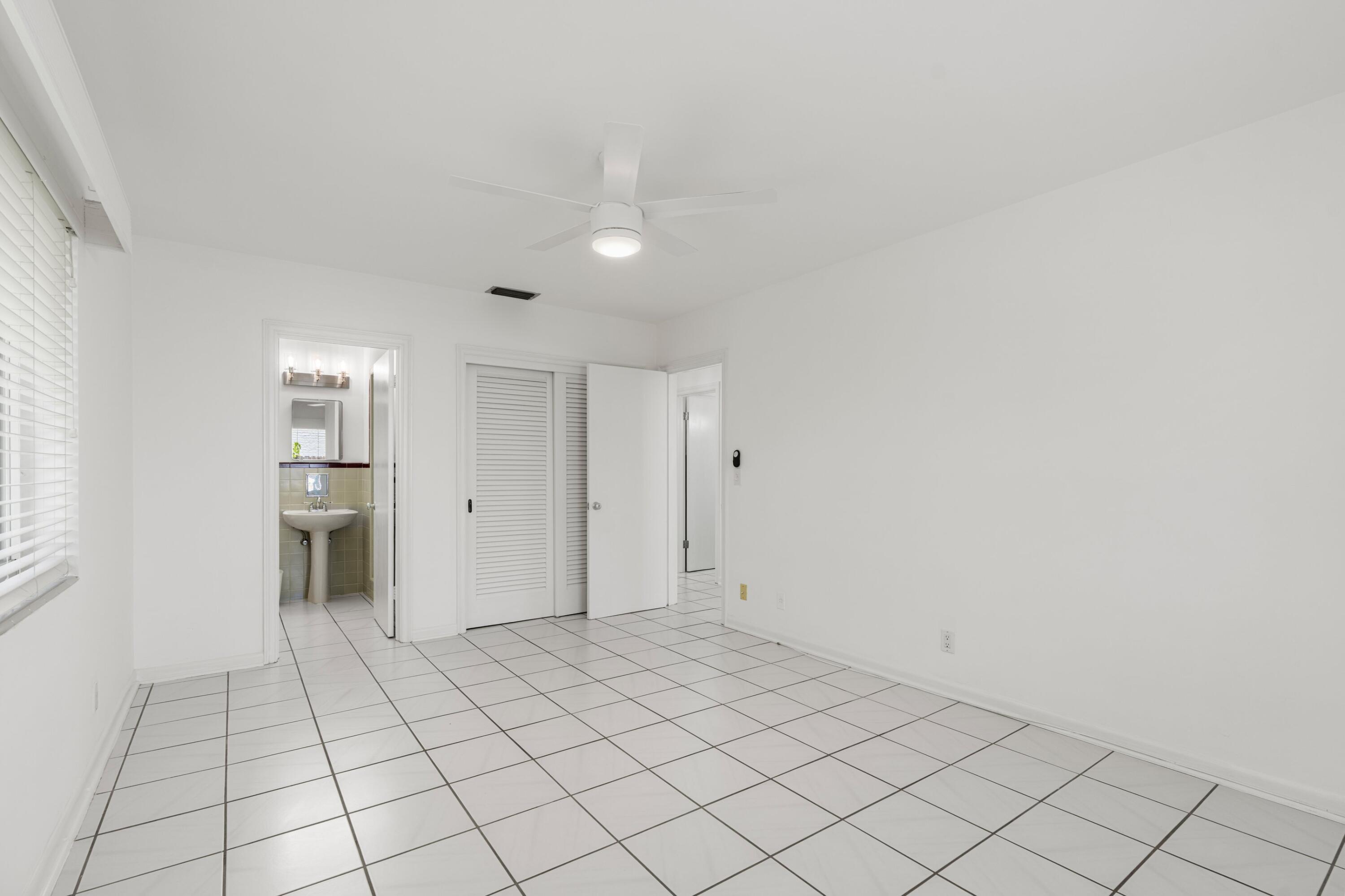 BROADMOOR SEC 1 - Residential Lease
