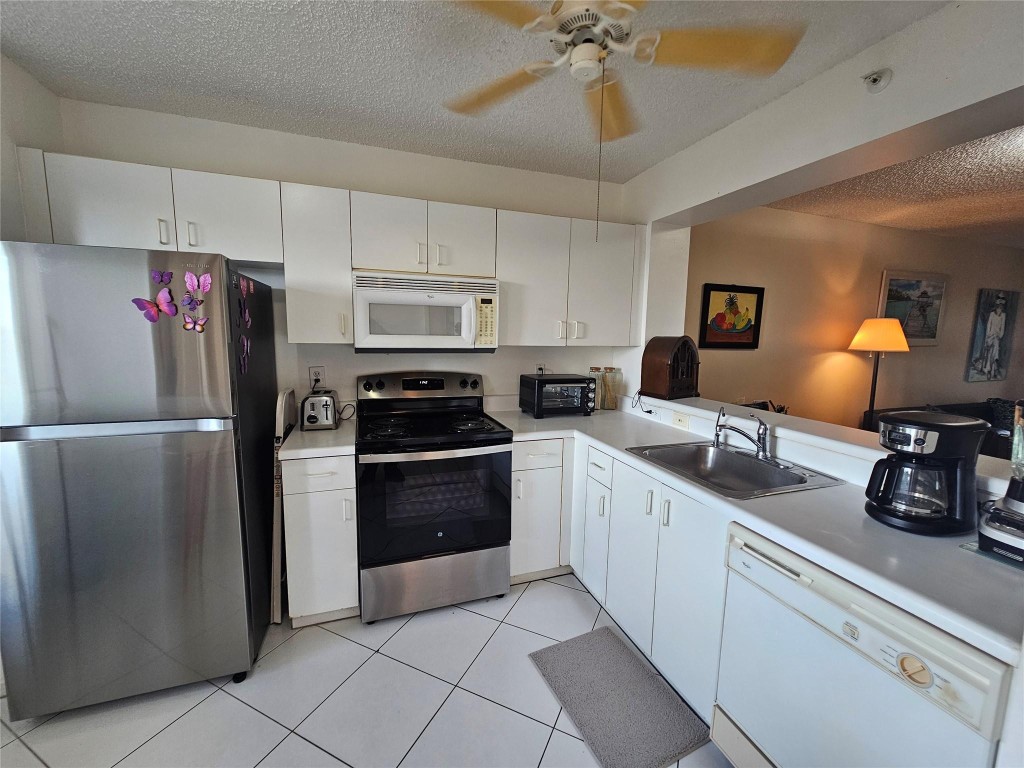 WELDON CONDOMINIUM H - Residential