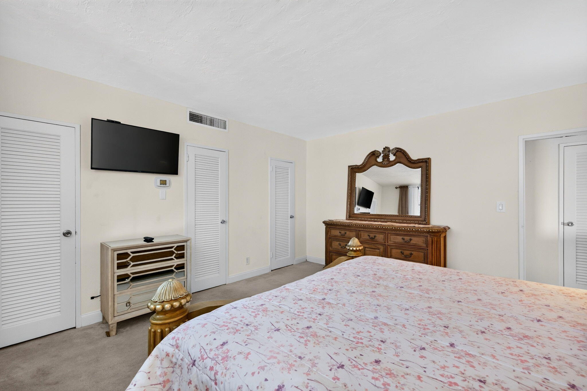 GALT TOWERS CONDO - Residential