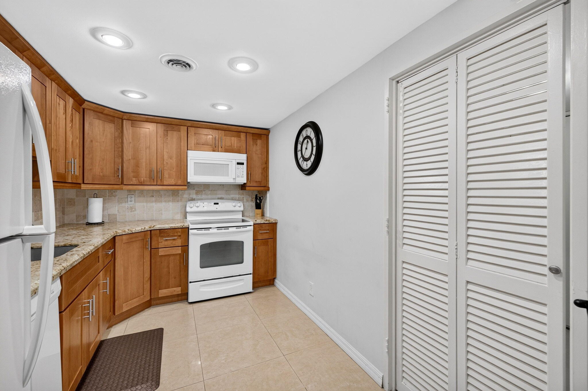 GALT TOWERS CONDO - Residential