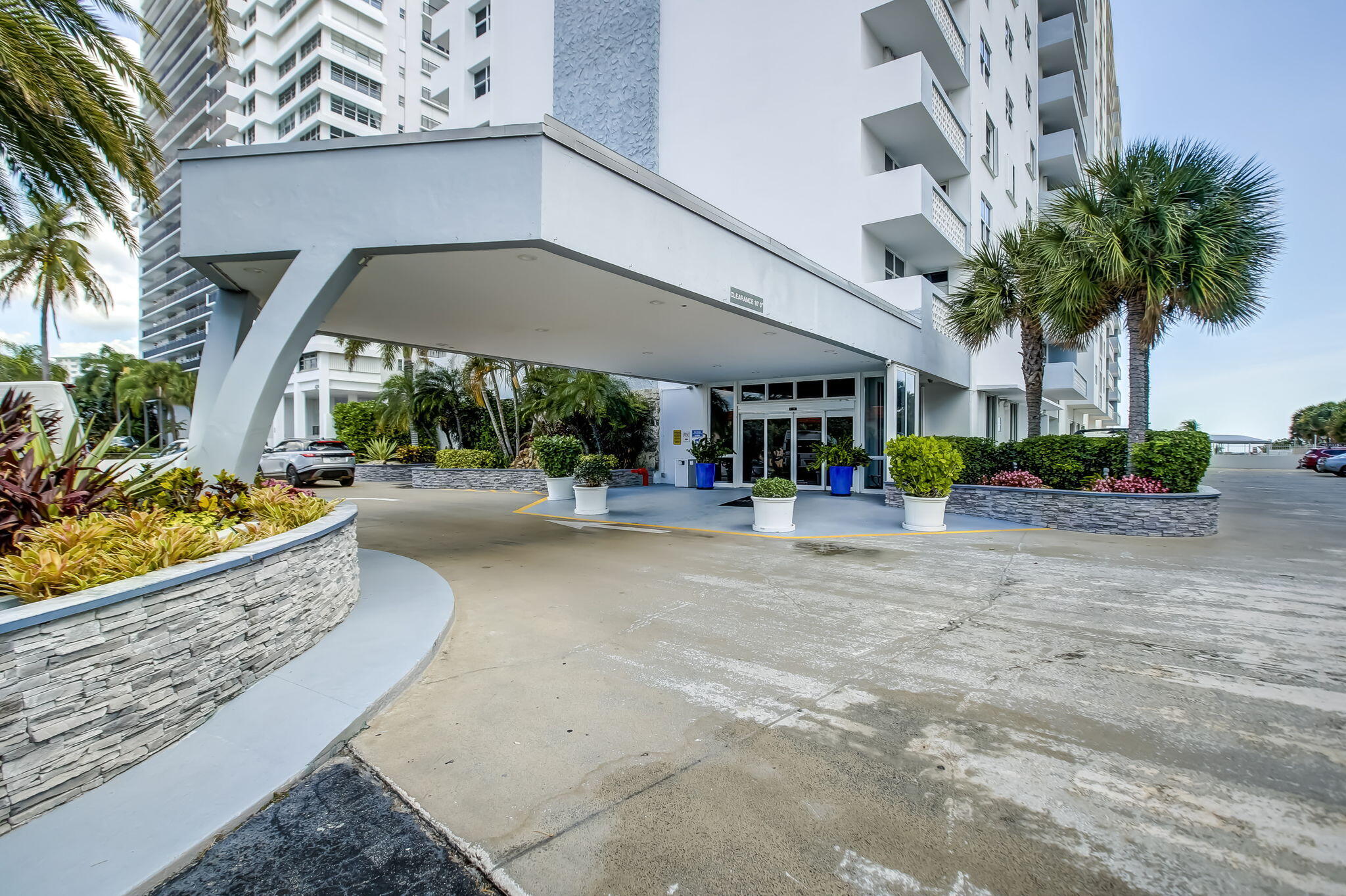 GALT TOWERS CONDO - Residential