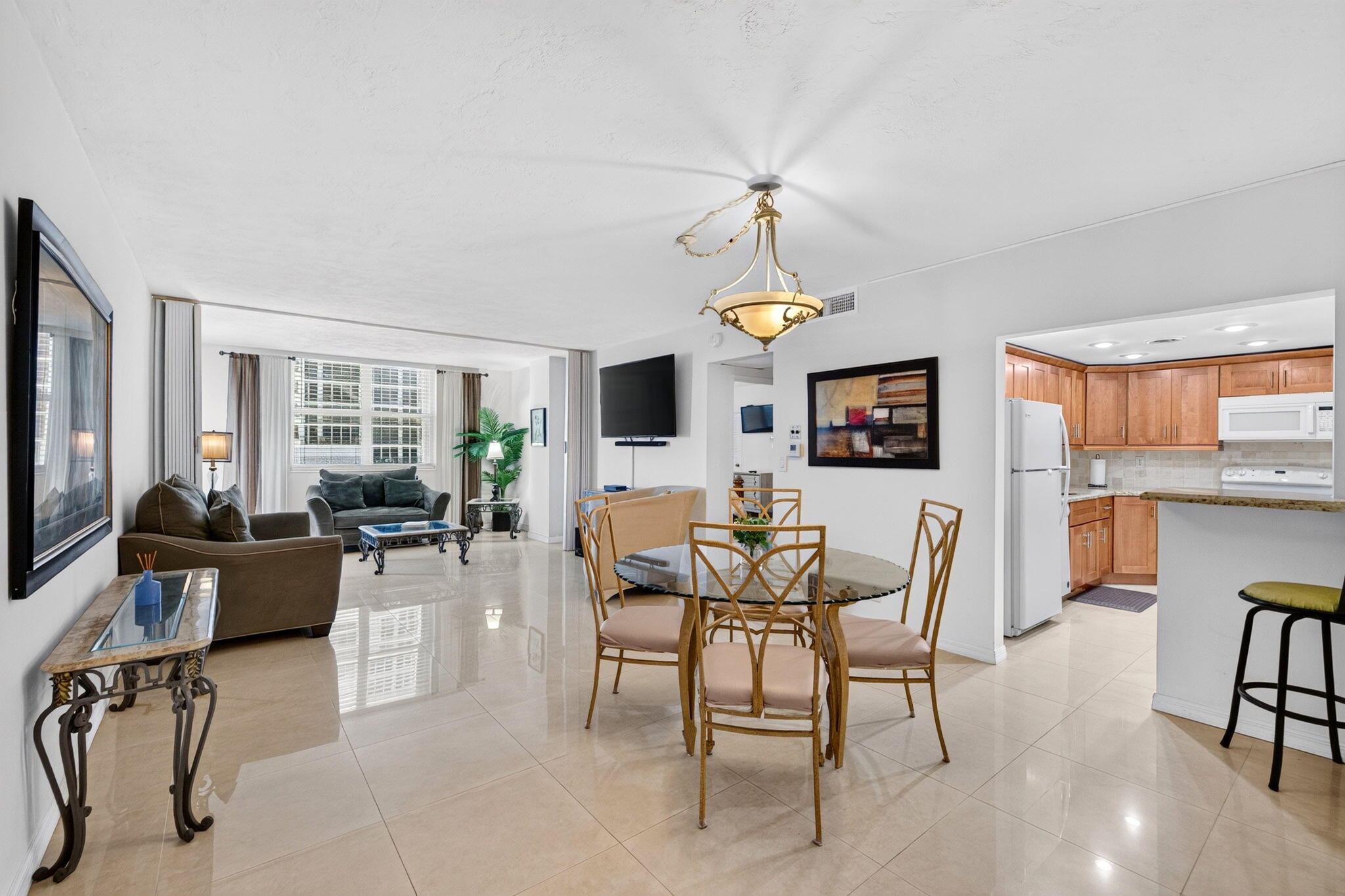 GALT TOWERS CONDO - Residential