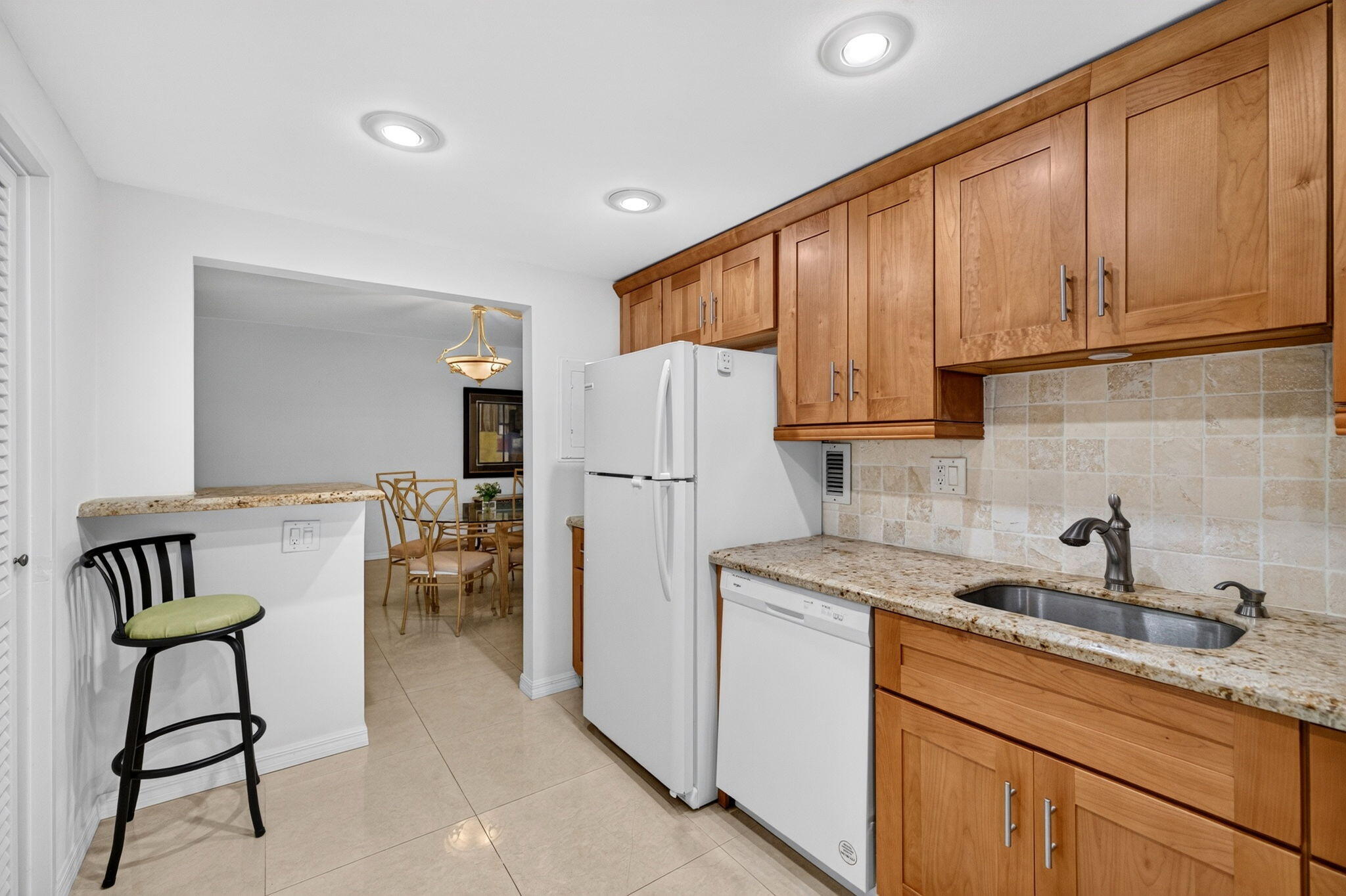GALT TOWERS CONDO - Residential