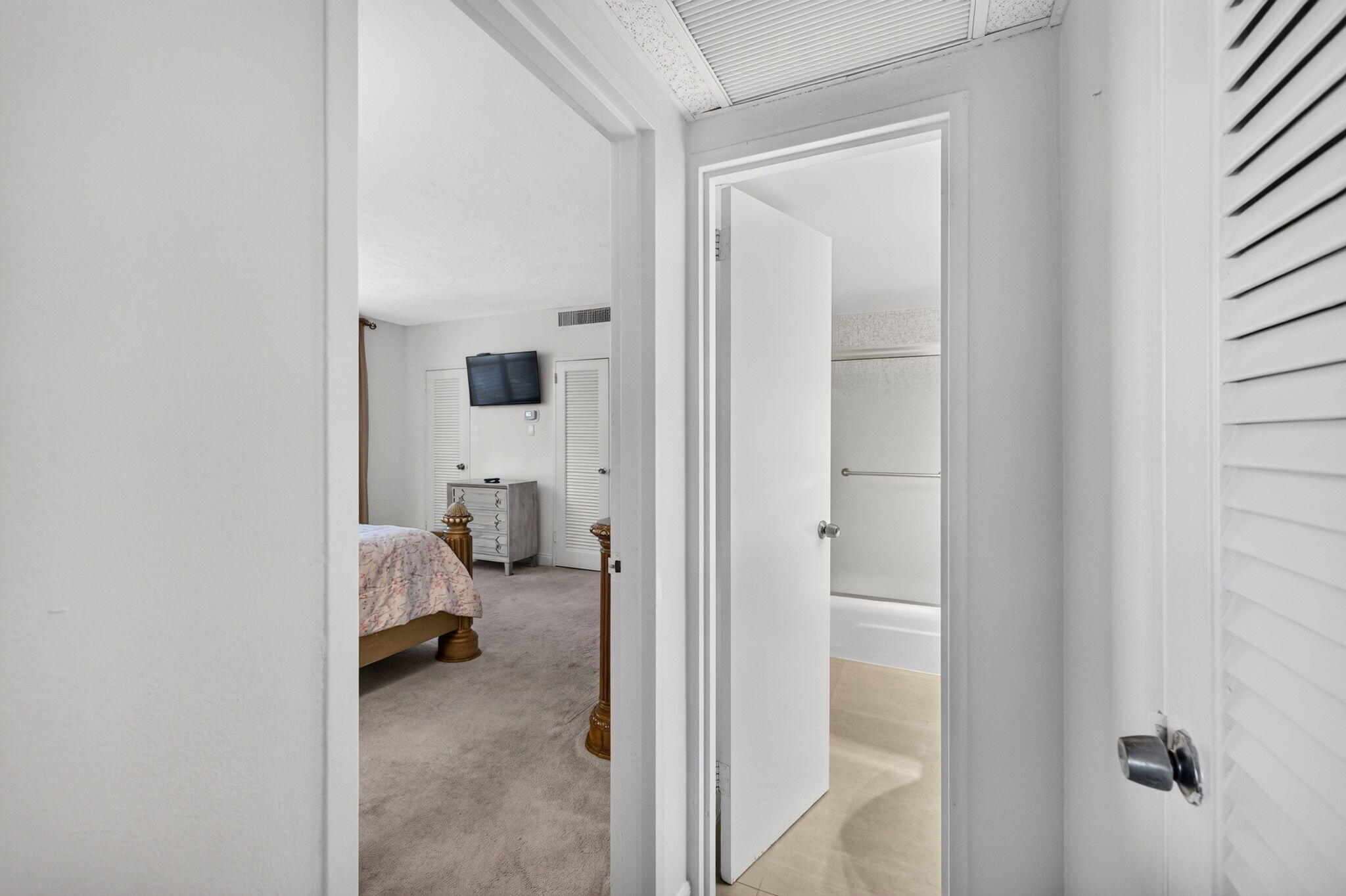 GALT TOWERS CONDO - Residential