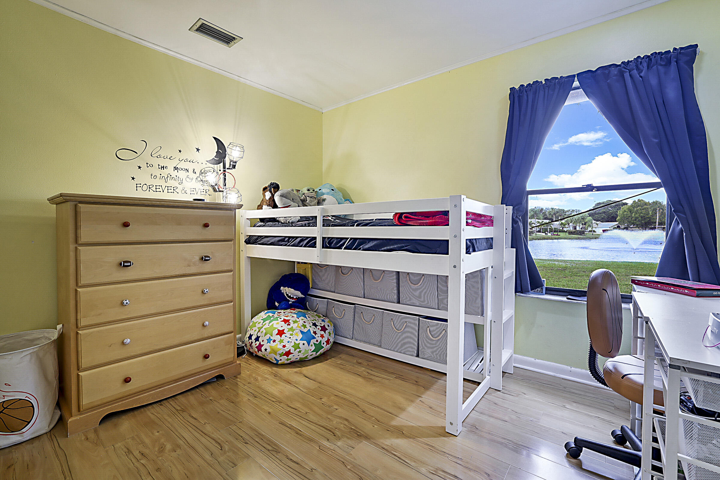 EASTPOINTE - Residential