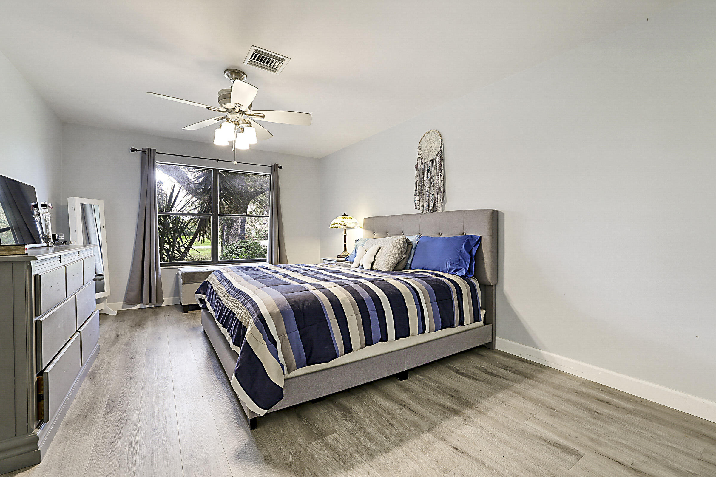 EASTPOINTE - Residential